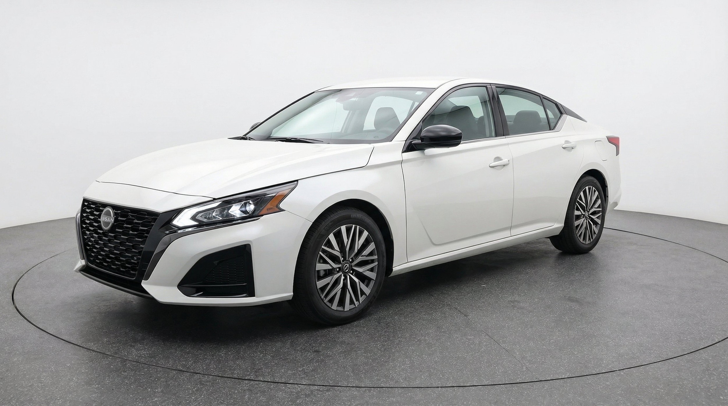 Thumbnail: 2026 Nissan Altima - 3