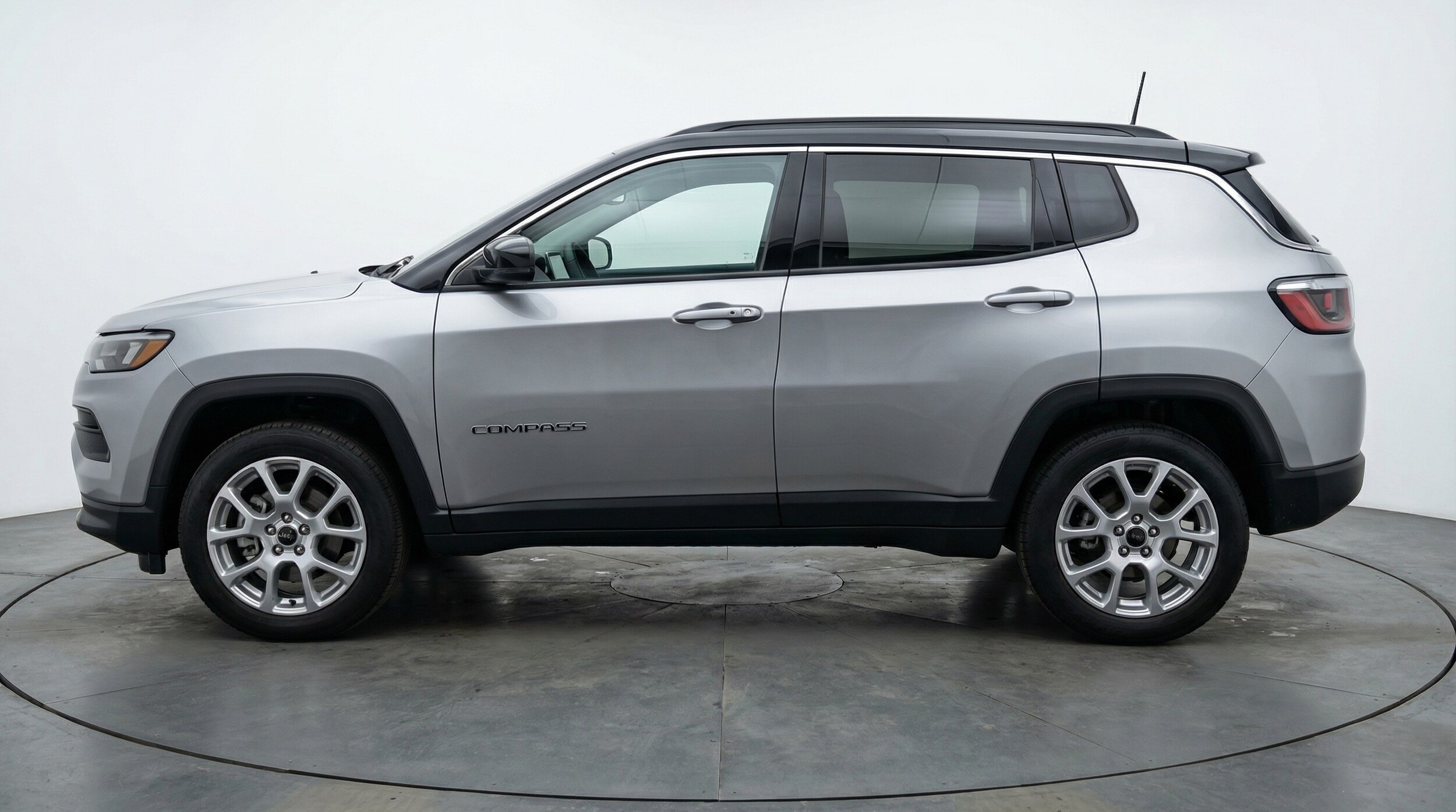 Thumbnail: 2025 Jeep Compass - 4