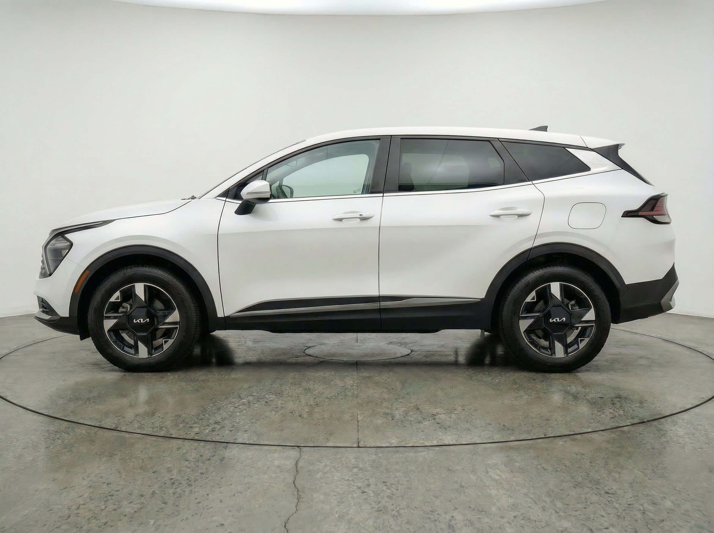 Thumbnail: 2026 Kia Sportage - 5
