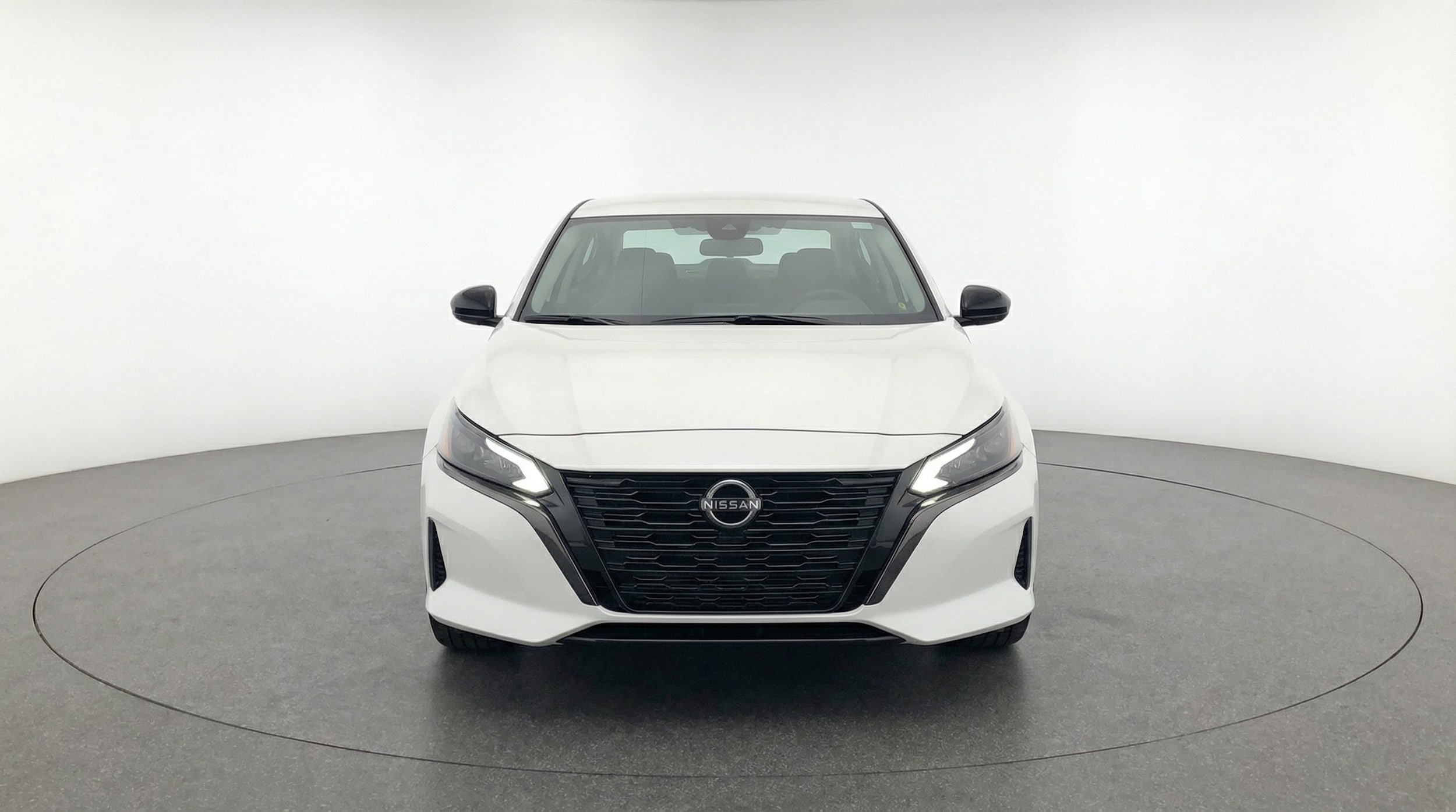 Thumbnail: 2025 Nissan Altima - 2