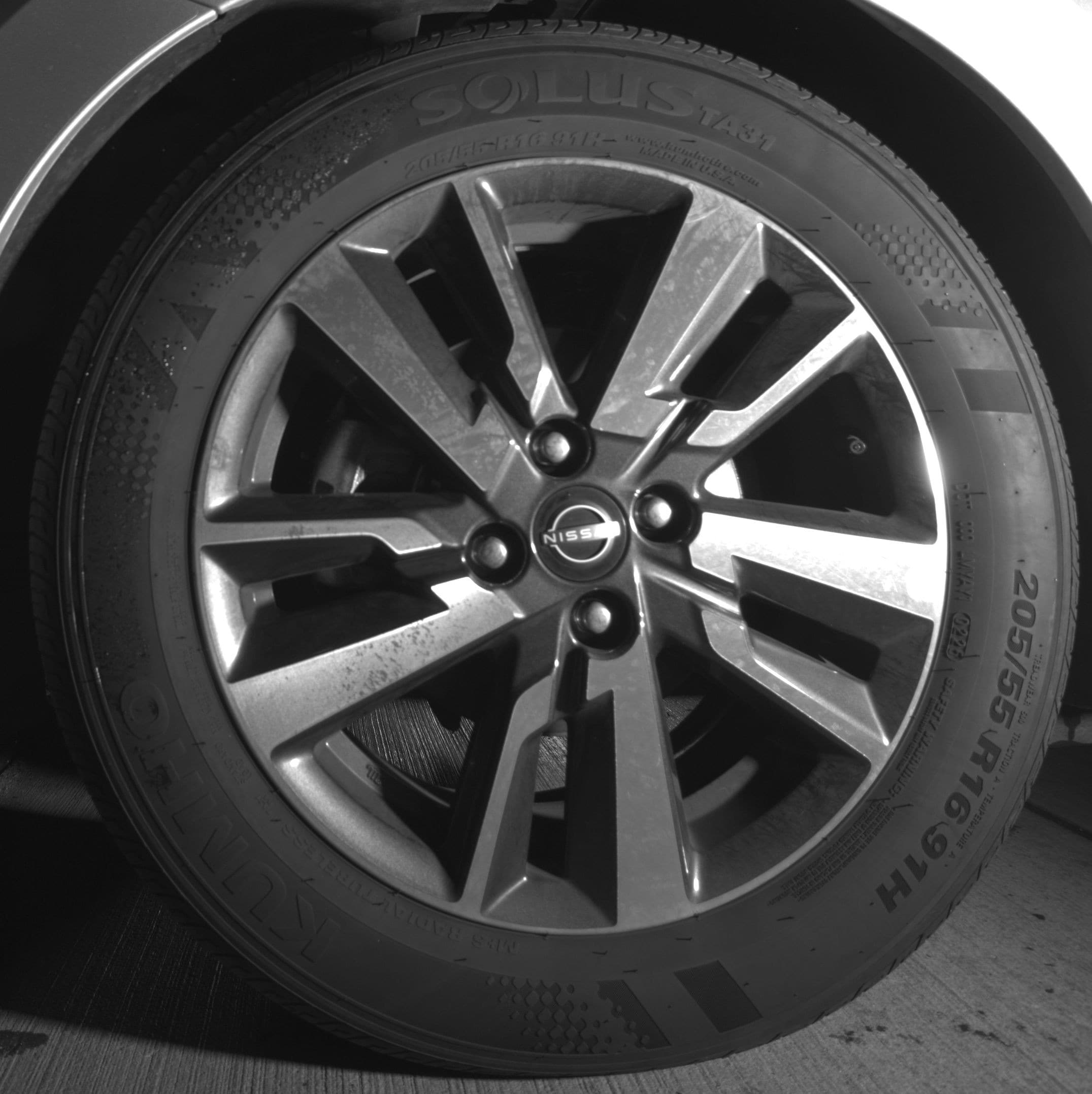 Thumbnail: 2025 Nissan Versa - 9