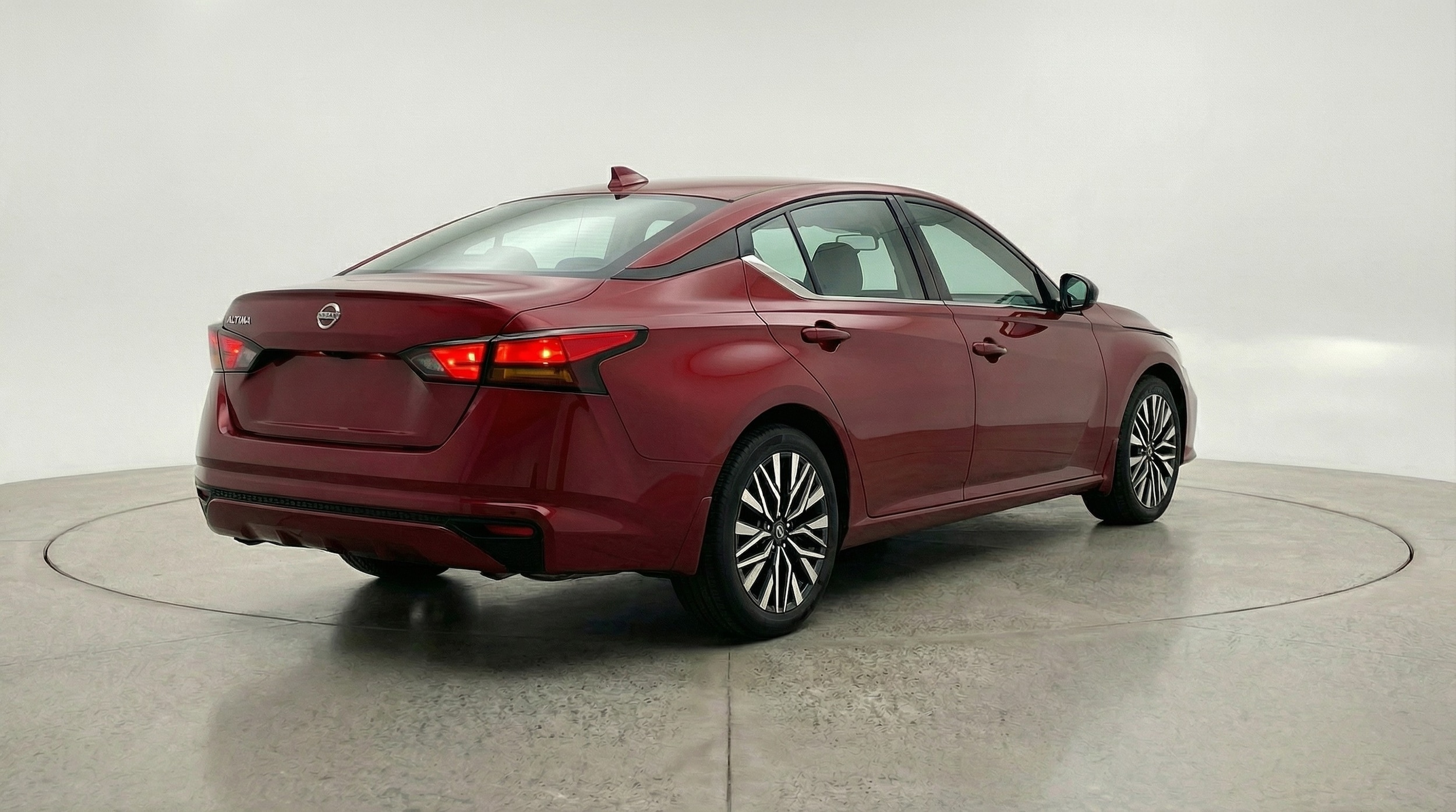 Thumbnail: 2025 Nissan Altima - 7