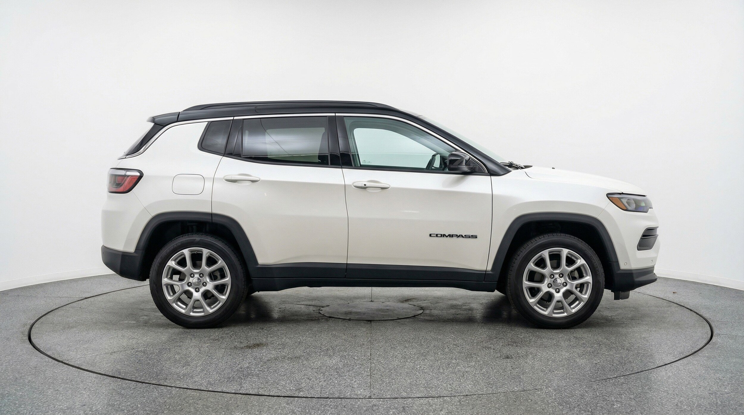 Thumbnail: 2025 Jeep Compass - 11