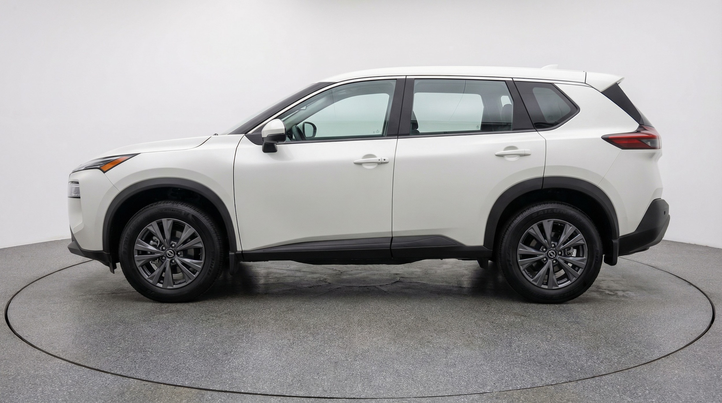 Thumbnail: 2025 Nissan Rogue - 4