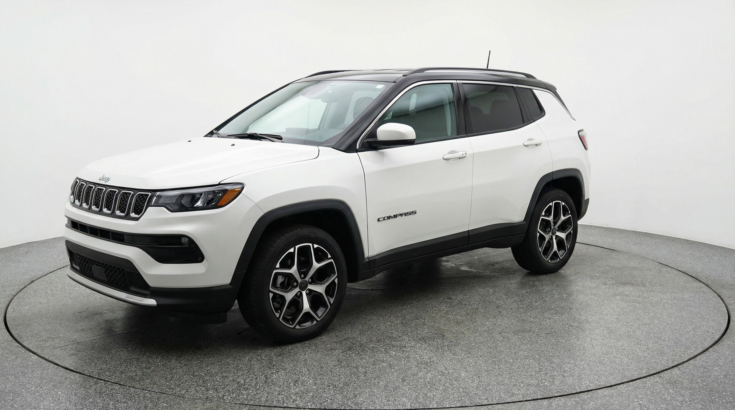 Thumbnail: 2025 Jeep Compass - 3