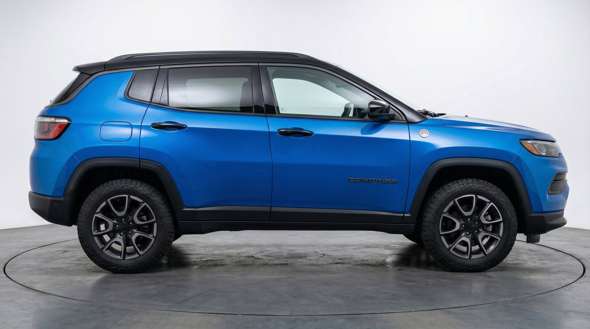 Thumbnail: 2025 Jeep Compass - 11