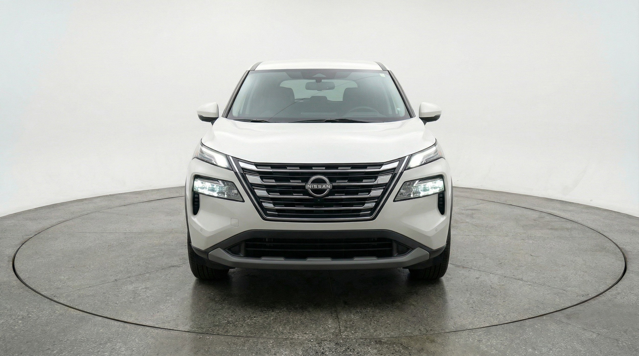 Thumbnail: 2025 Nissan Rogue - 2