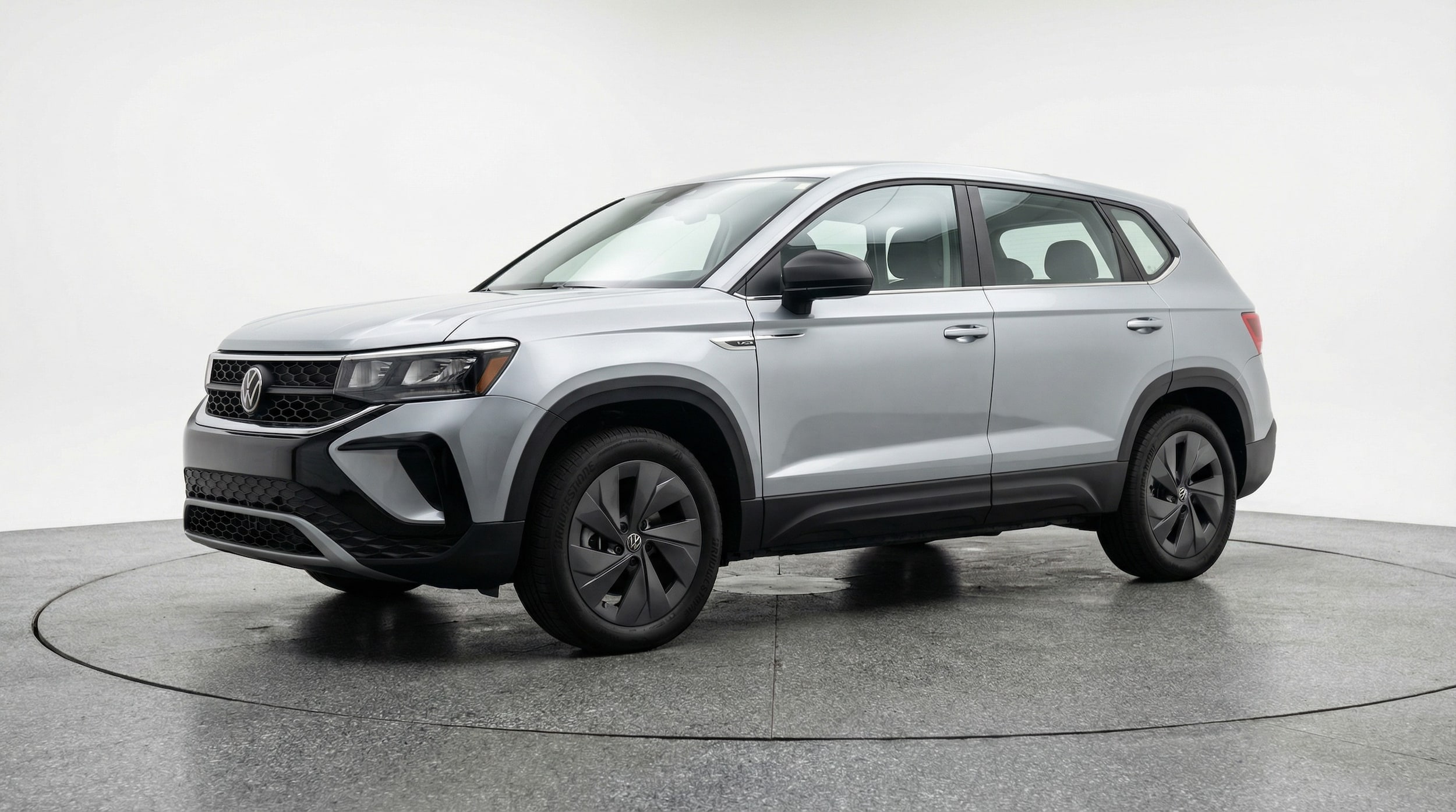 Thumbnail: 2025 Volkswagen Taos - 3