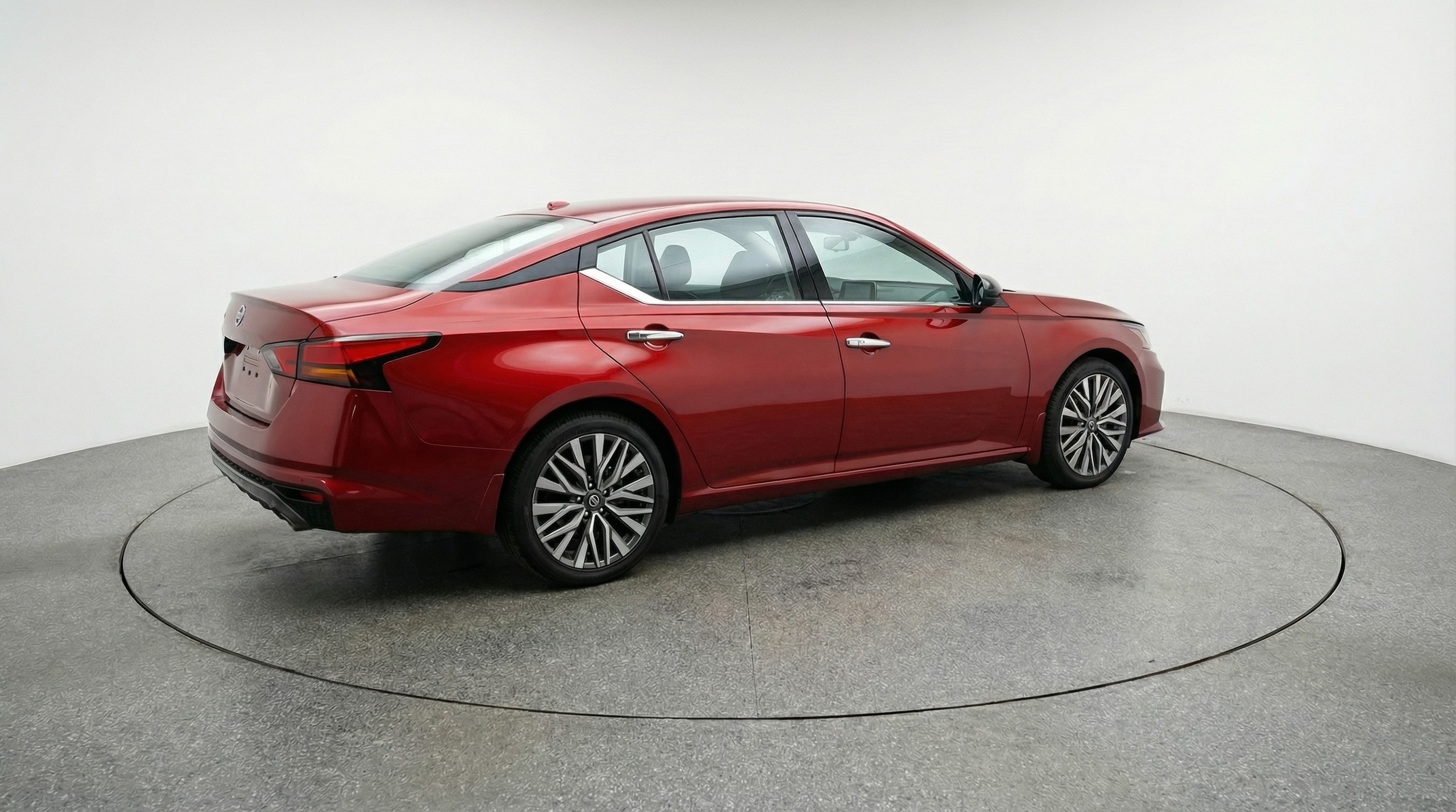 Thumbnail: 2025 Nissan Altima - 7