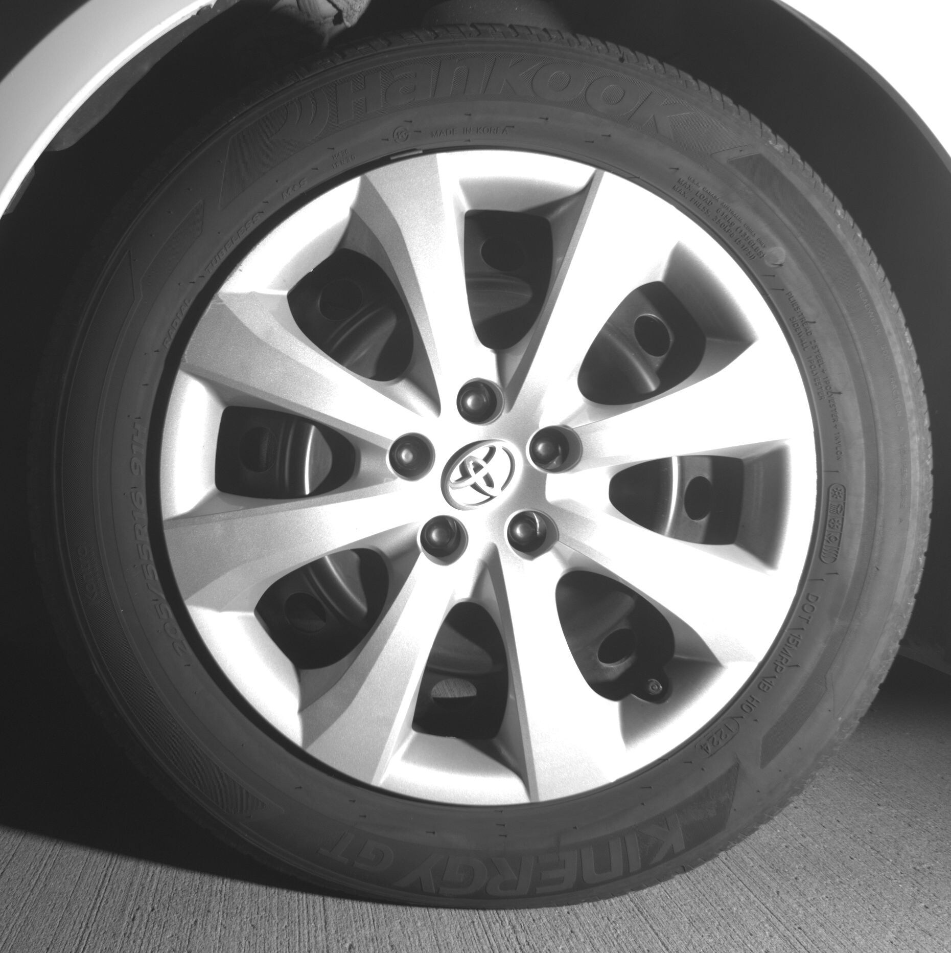 Thumbnail: 2024 Toyota Corolla - 9