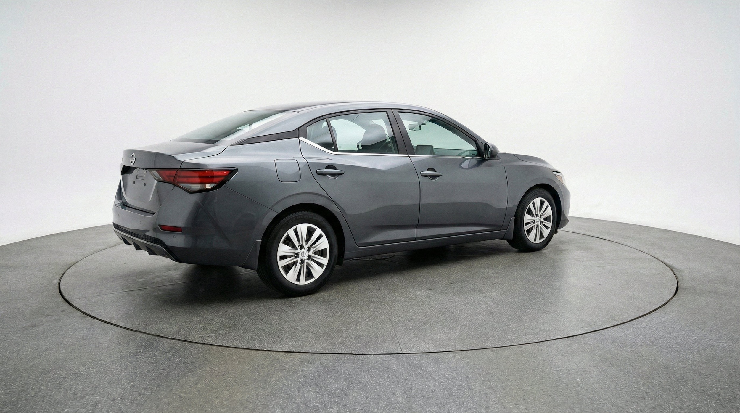Thumbnail: 2025 Nissan Sentra - 9