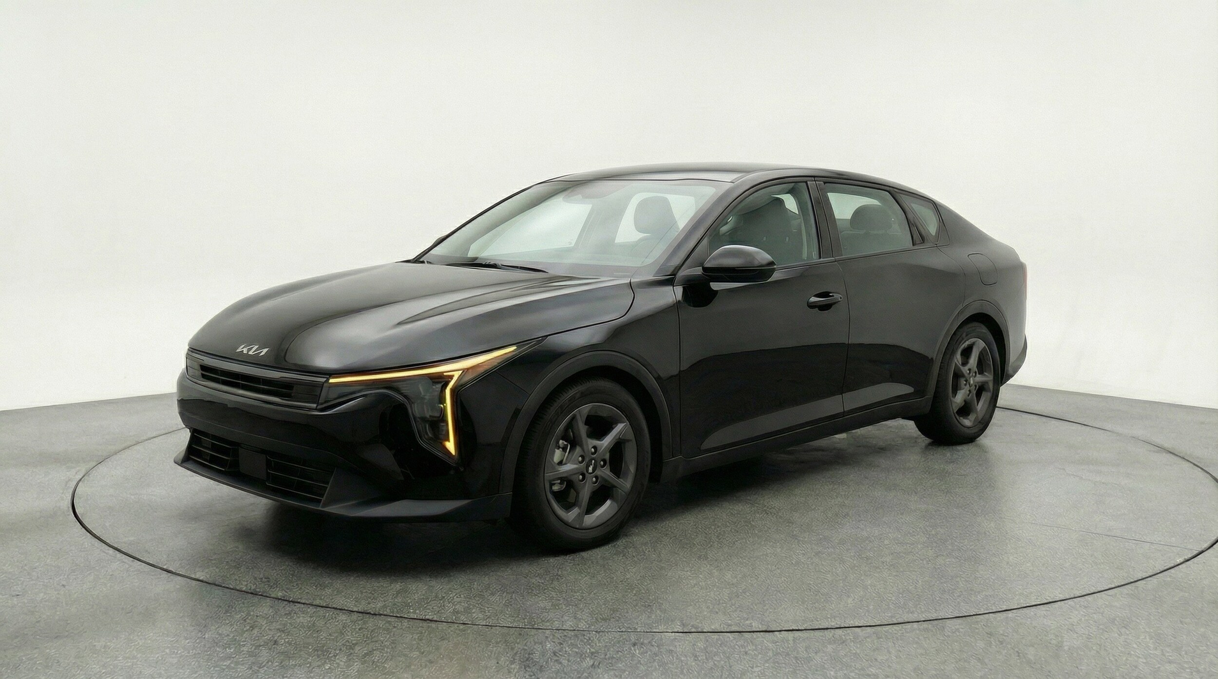 Thumbnail: 2025 Kia K4 - 3