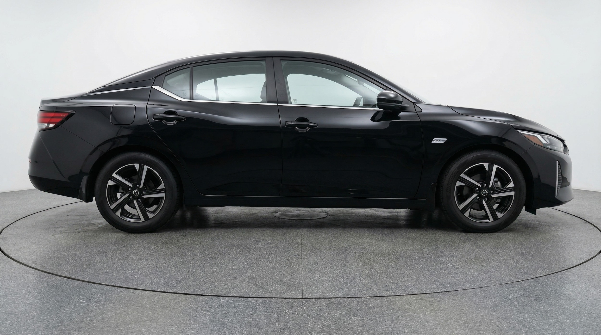 Thumbnail: 2025 Nissan Sentra - 8