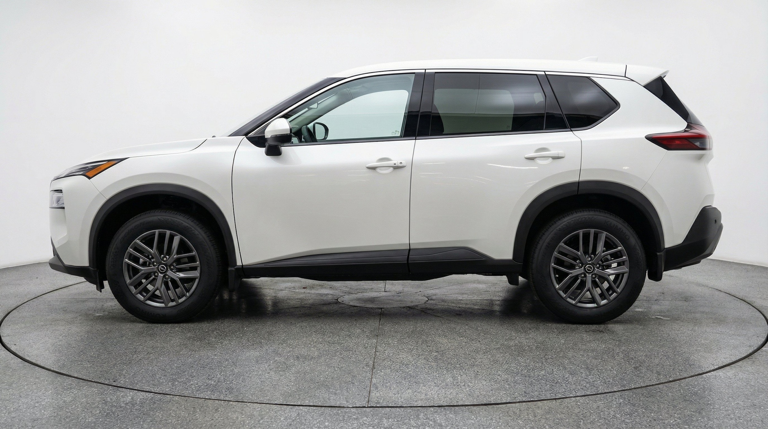 Thumbnail: 2026 Nissan Rogue - 5