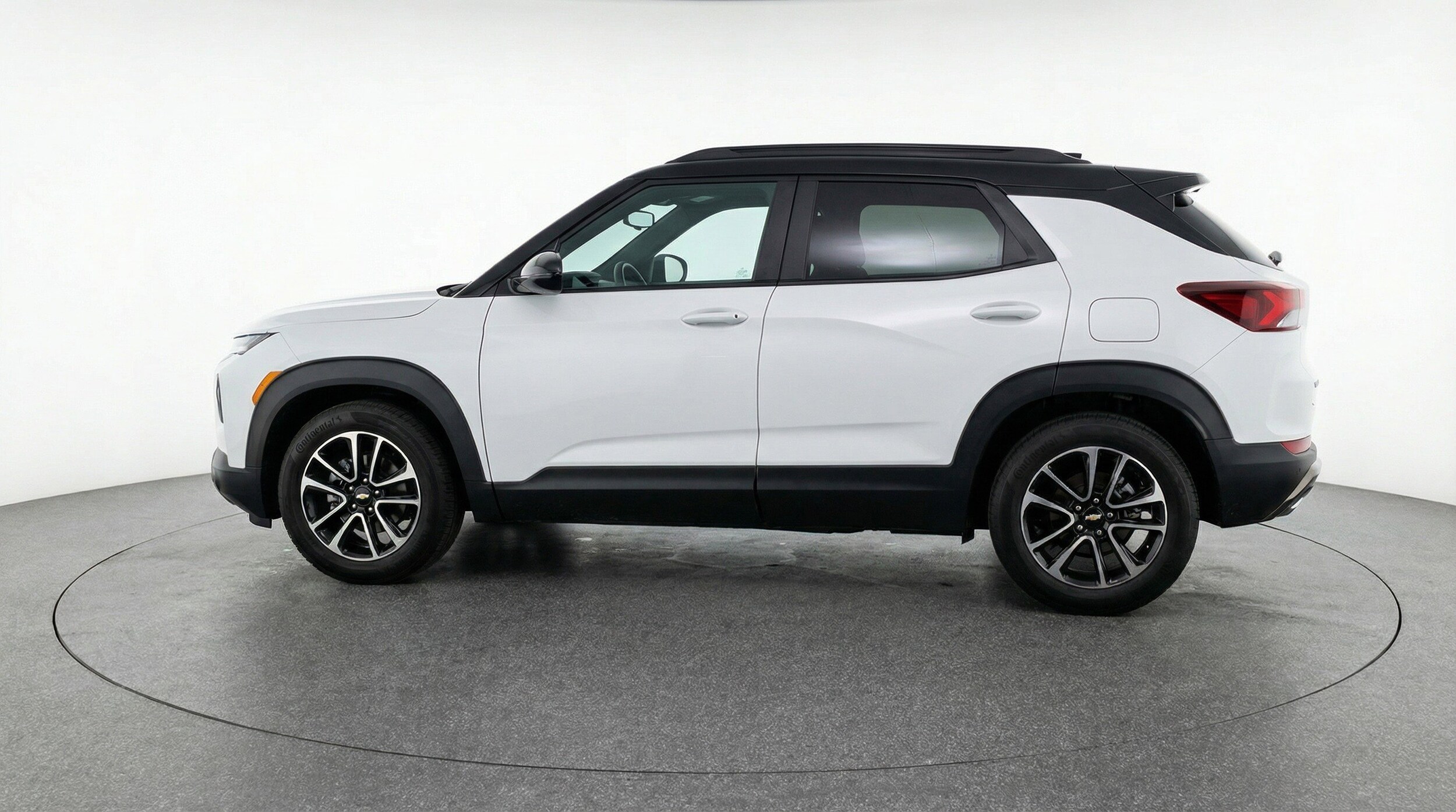 Thumbnail: 2025 Chevrolet TrailBlazer - 5