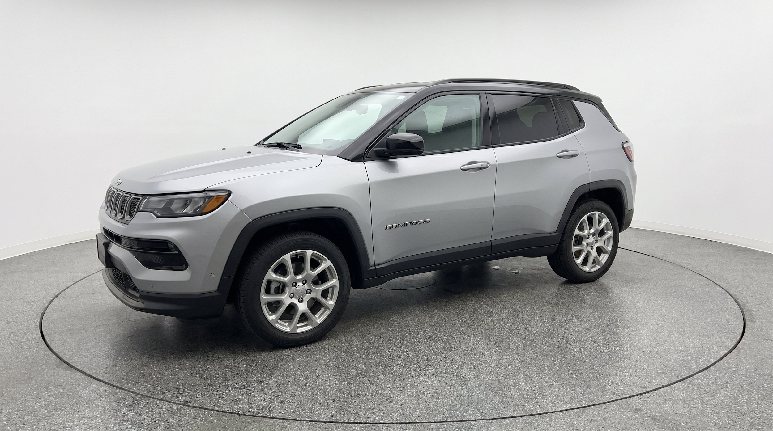 Thumbnail: 2025 Jeep Compass - 3