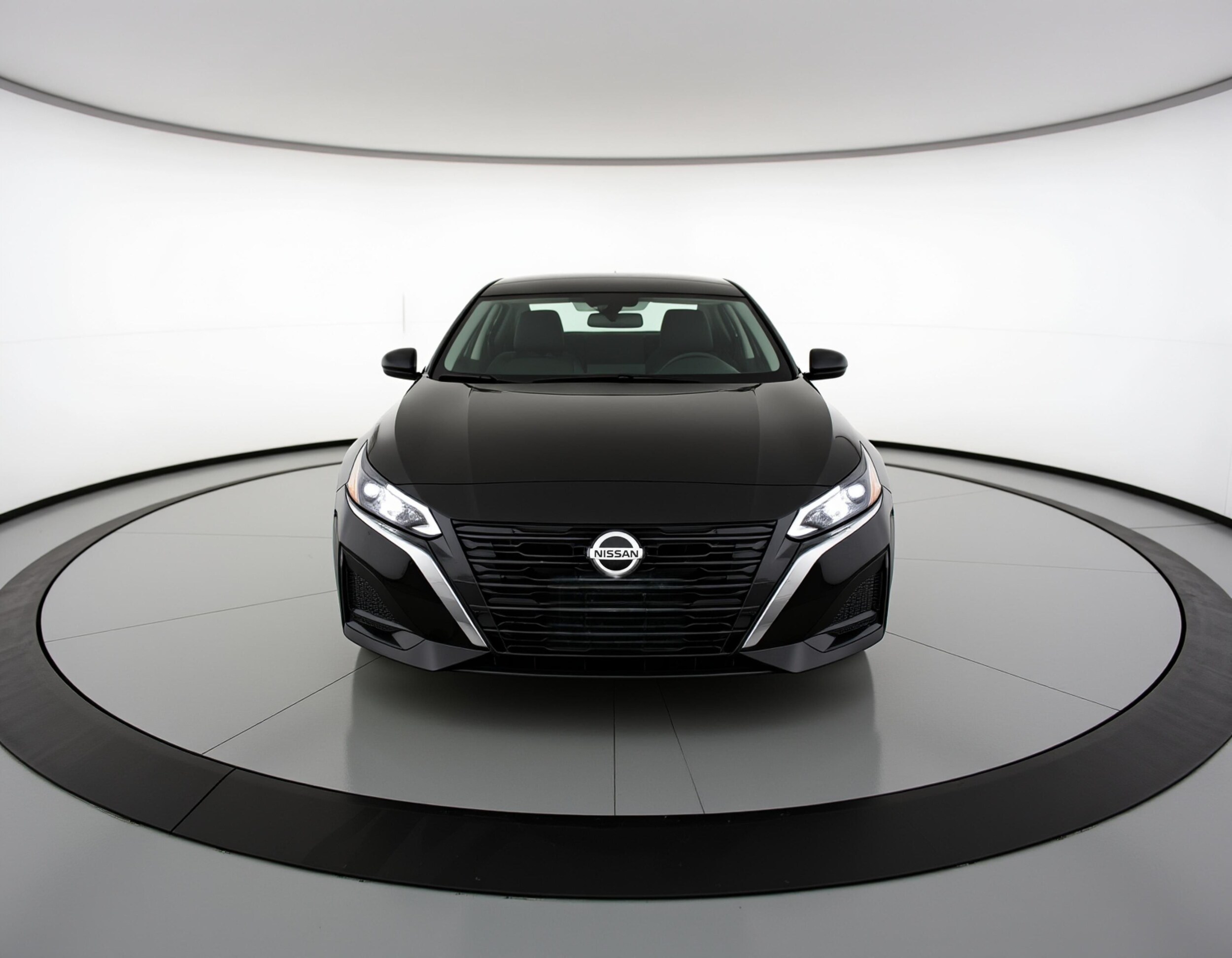 Thumbnail: 2025 Nissan Altima - 2