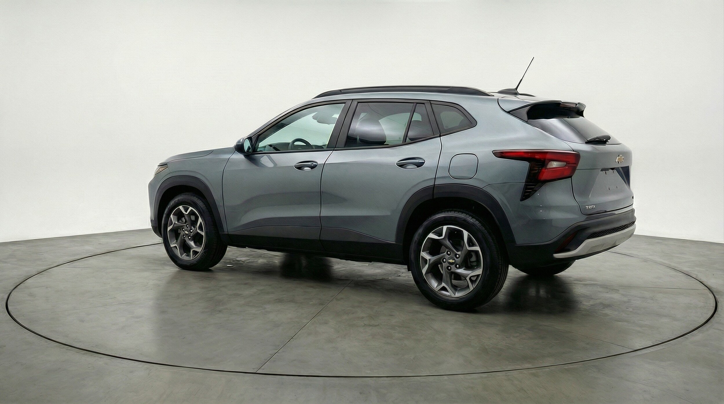 Thumbnail: 2025 Chevrolet Trax - 6
