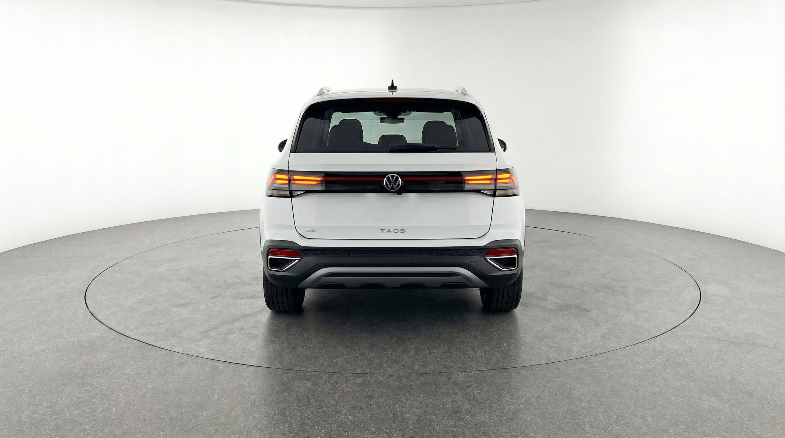 Thumbnail: 2025 Volkswagen Taos - 7