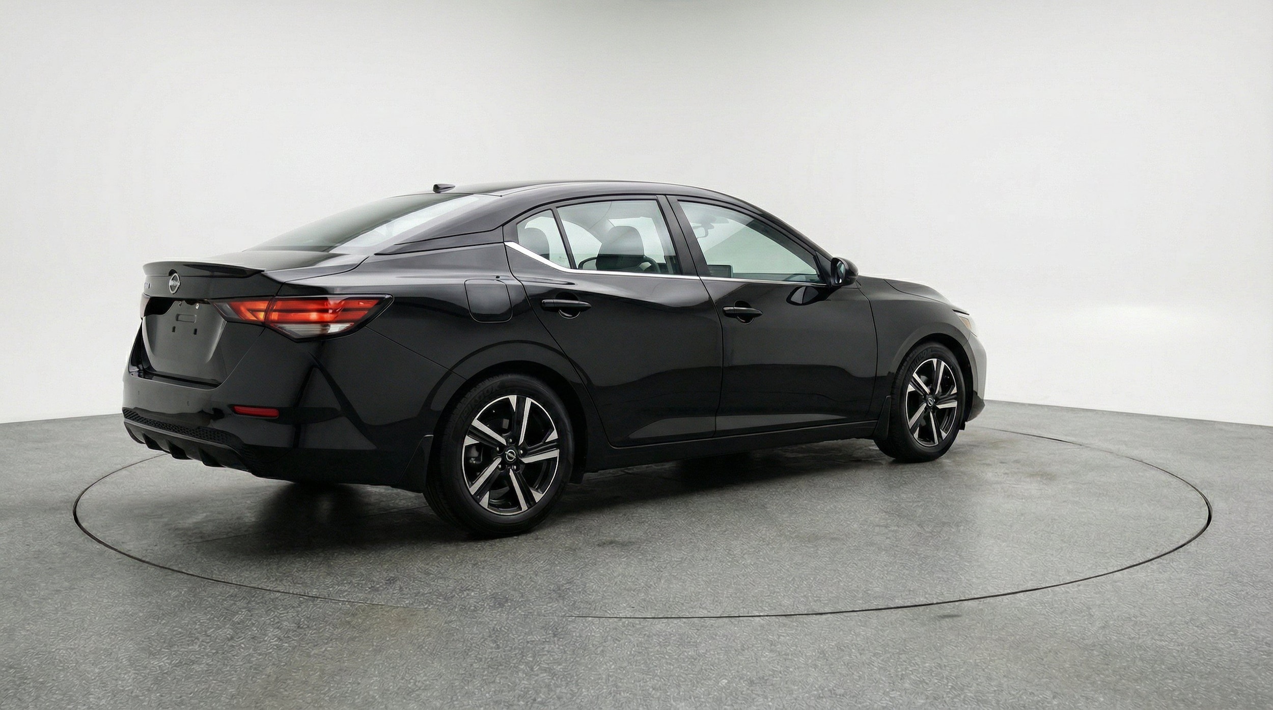 Thumbnail: 2025 Nissan Sentra - 9