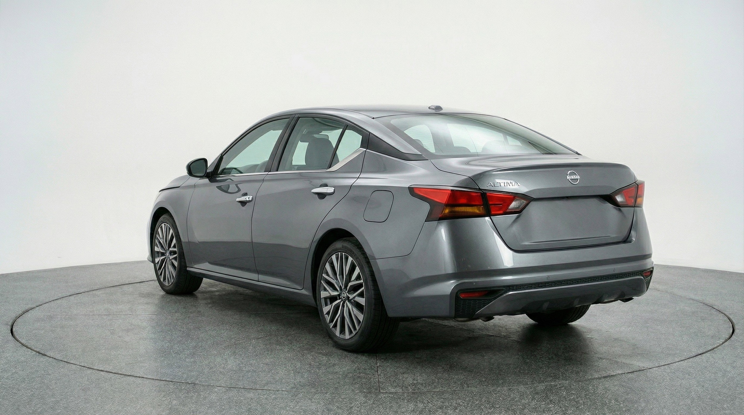 Thumbnail: 2025 Nissan Altima - 6