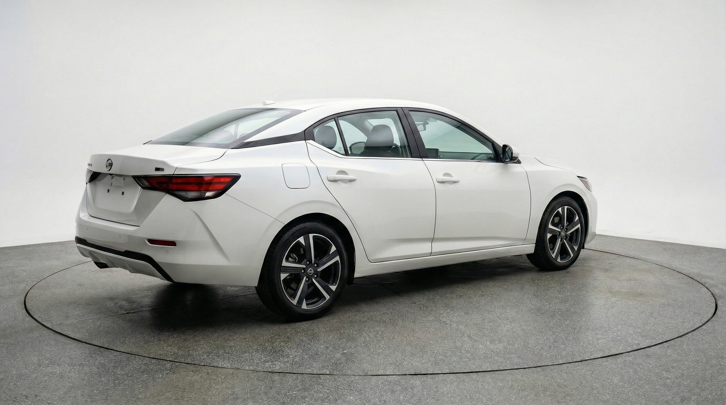 Thumbnail: 2025 Nissan Sentra - 9