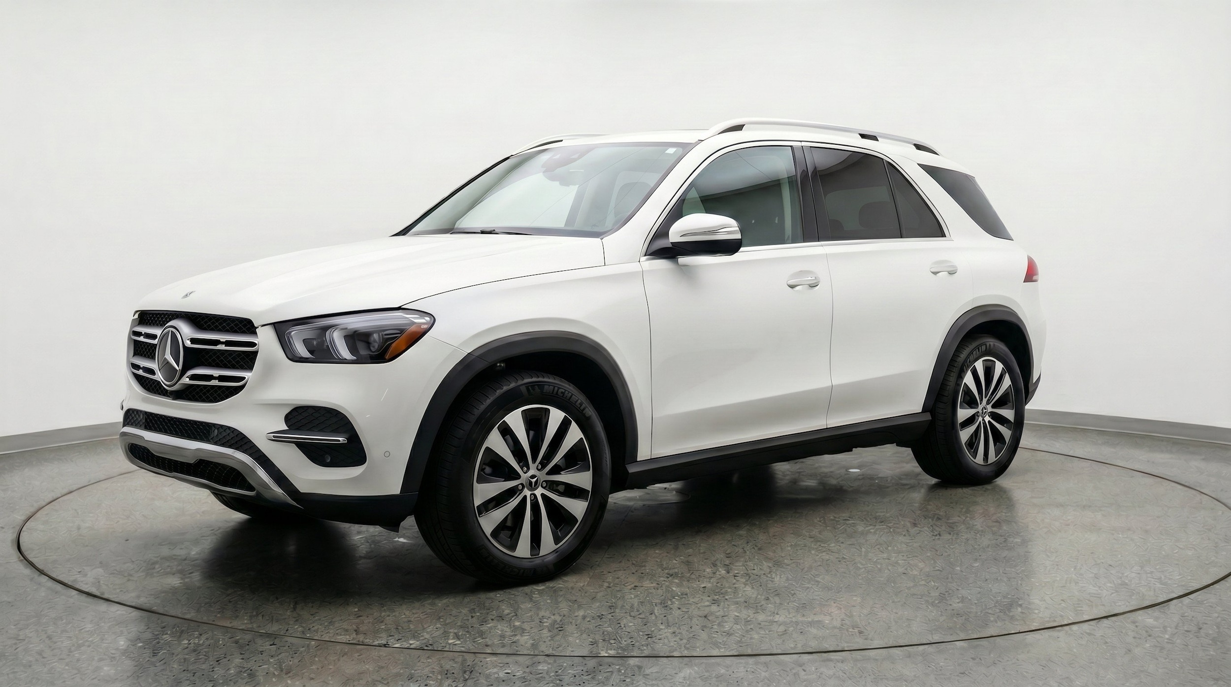 Thumbnail: 2026 Mercedes-Benz GLE - 3