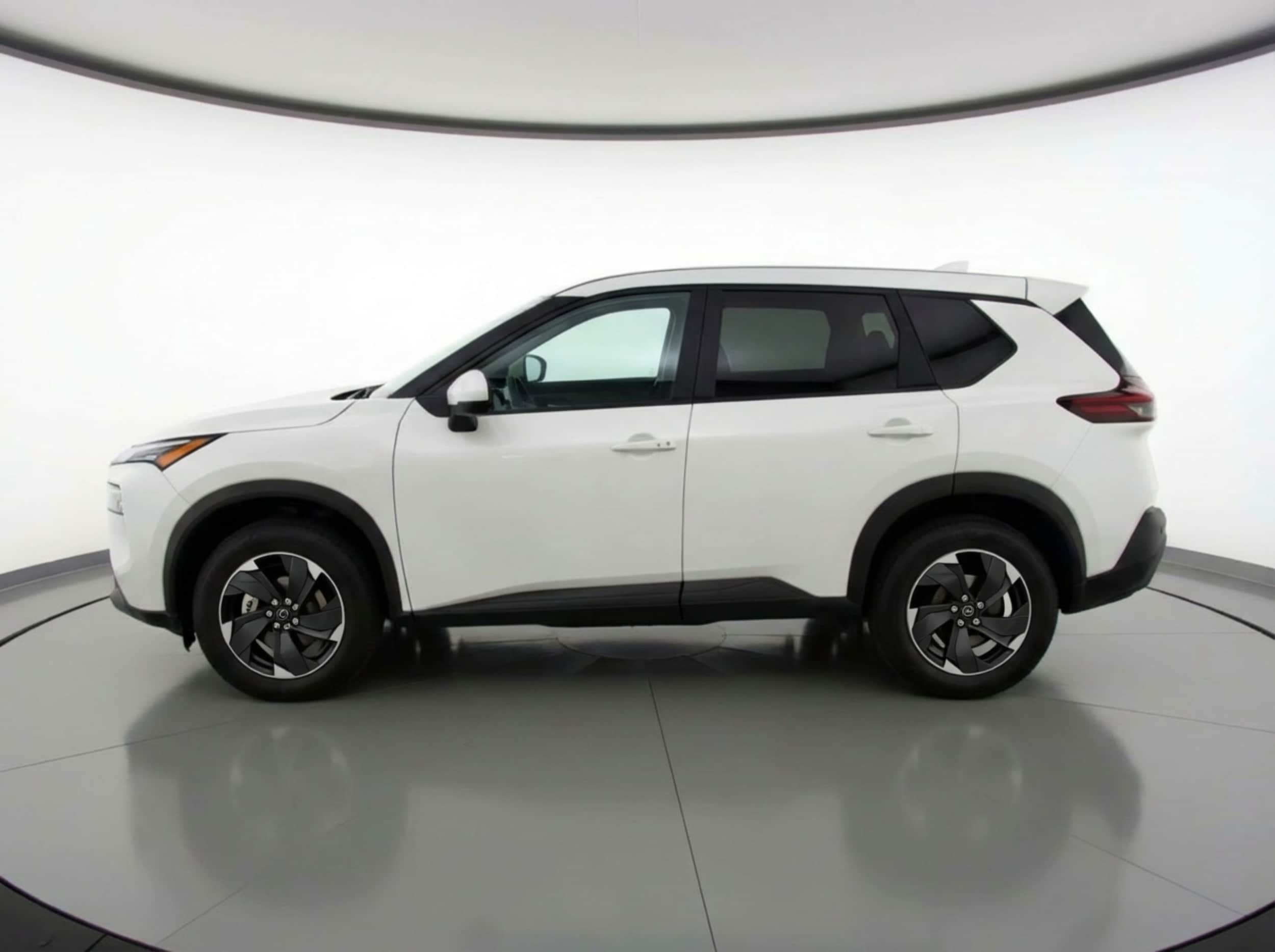 Thumbnail: 2025 Nissan Rogue - 4