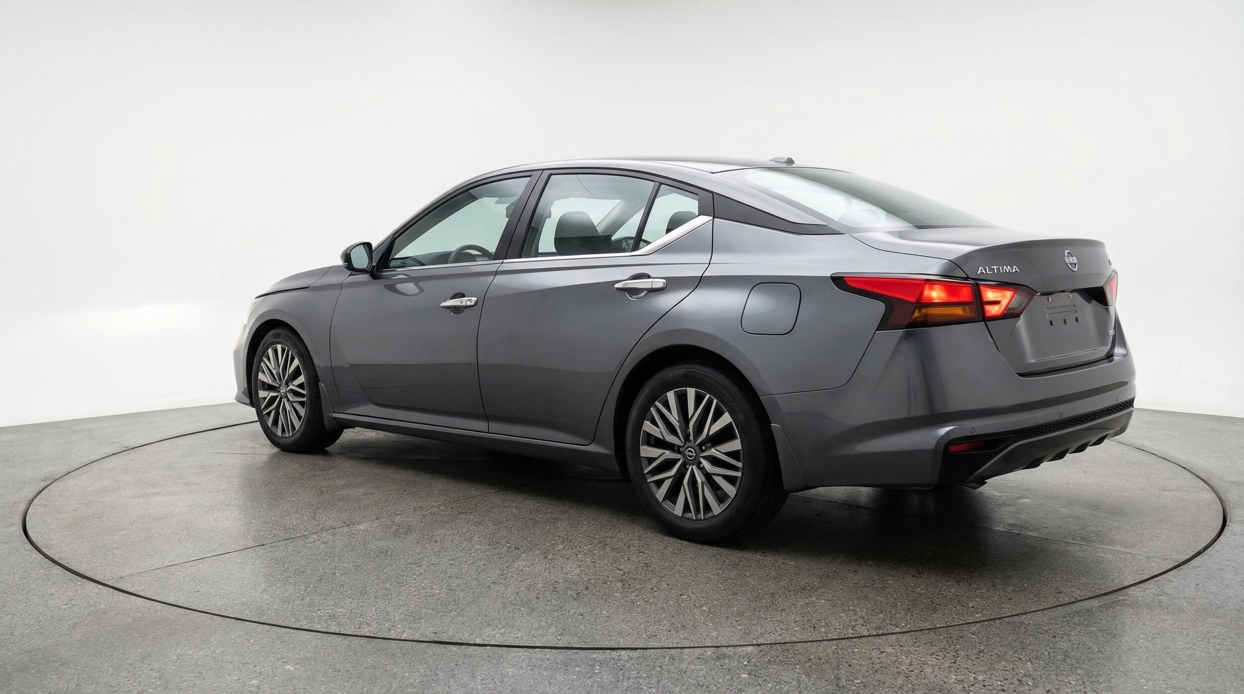 Thumbnail: 2025 Nissan Altima - 6