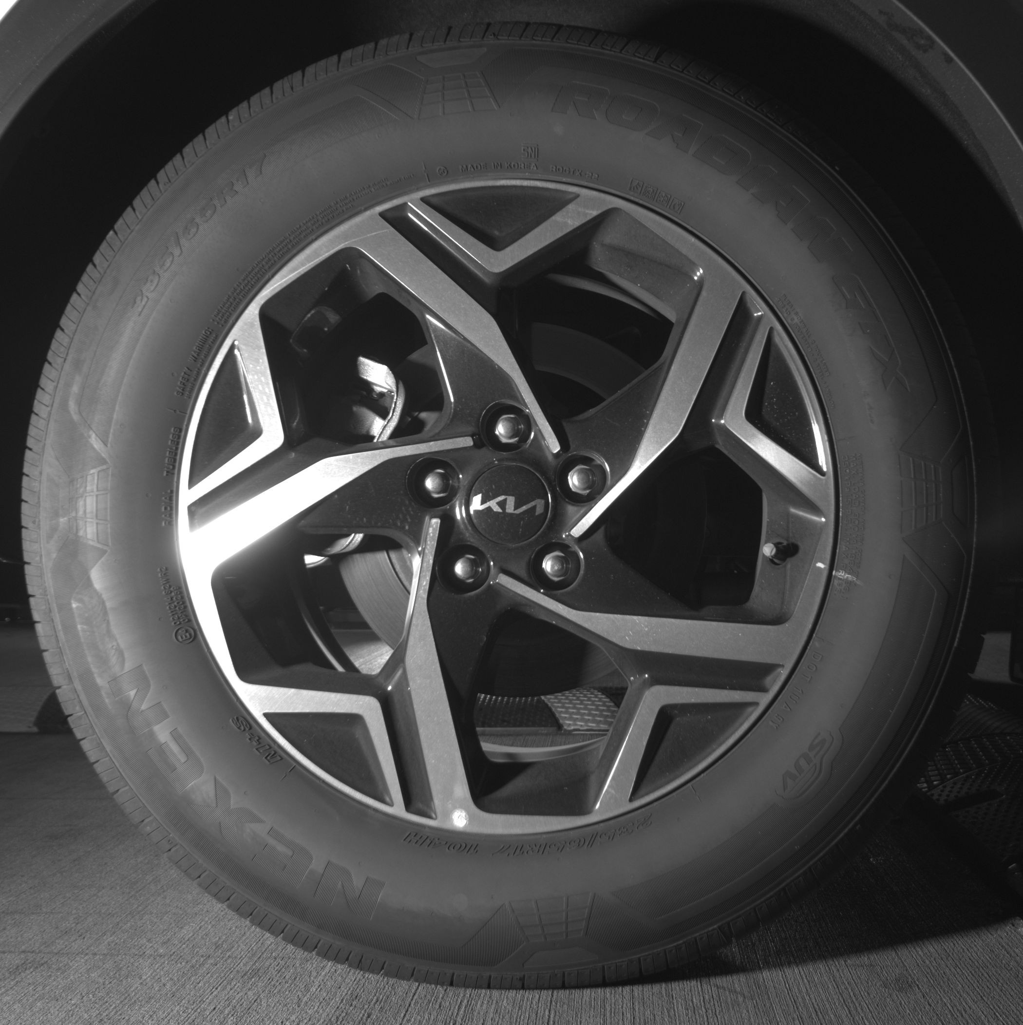 Thumbnail: 2025 Kia Sportage - 12