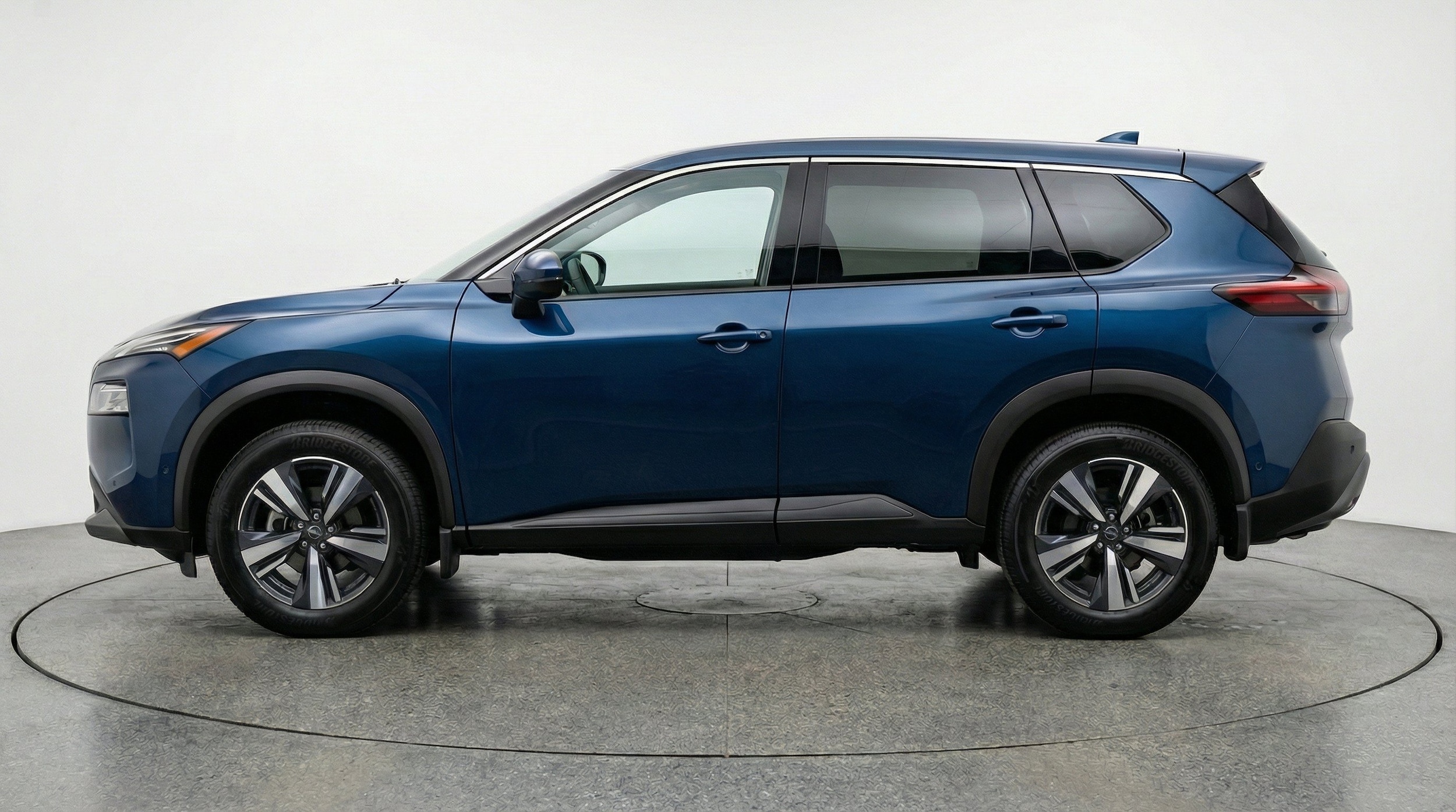 Thumbnail: 2026 Nissan Rogue - 5
