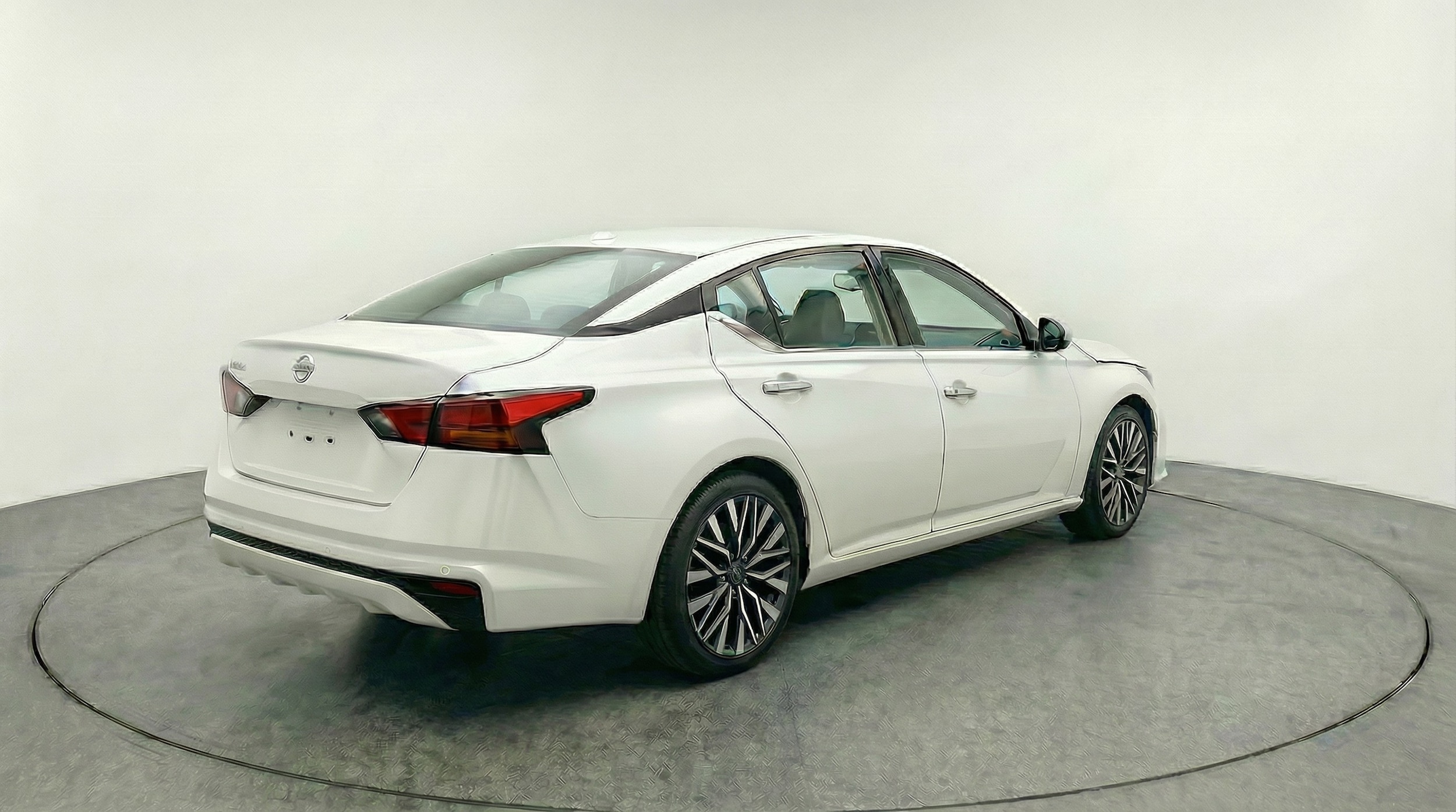 Thumbnail: 2025 Nissan Altima - 7