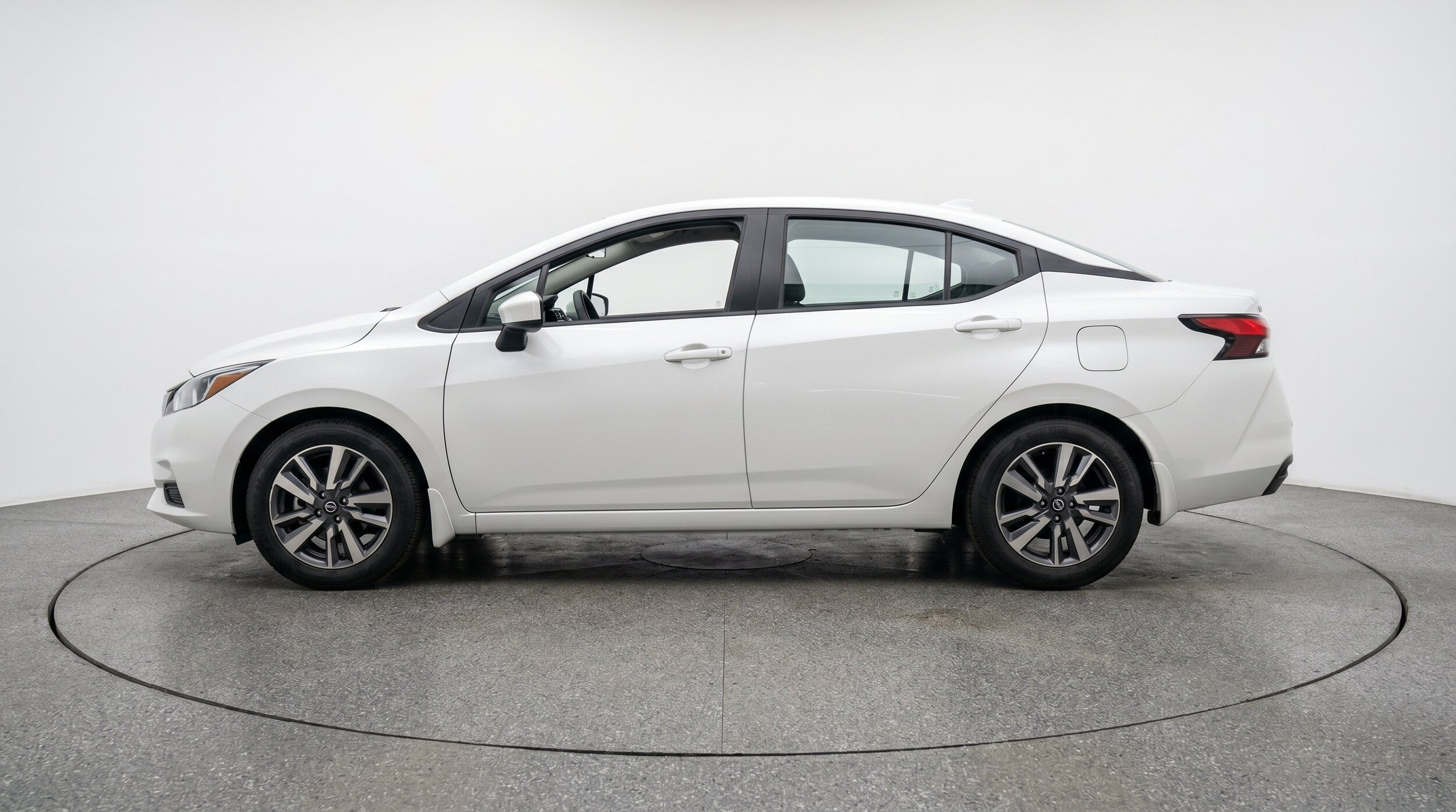 Thumbnail: 2025 Nissan Versa - 5