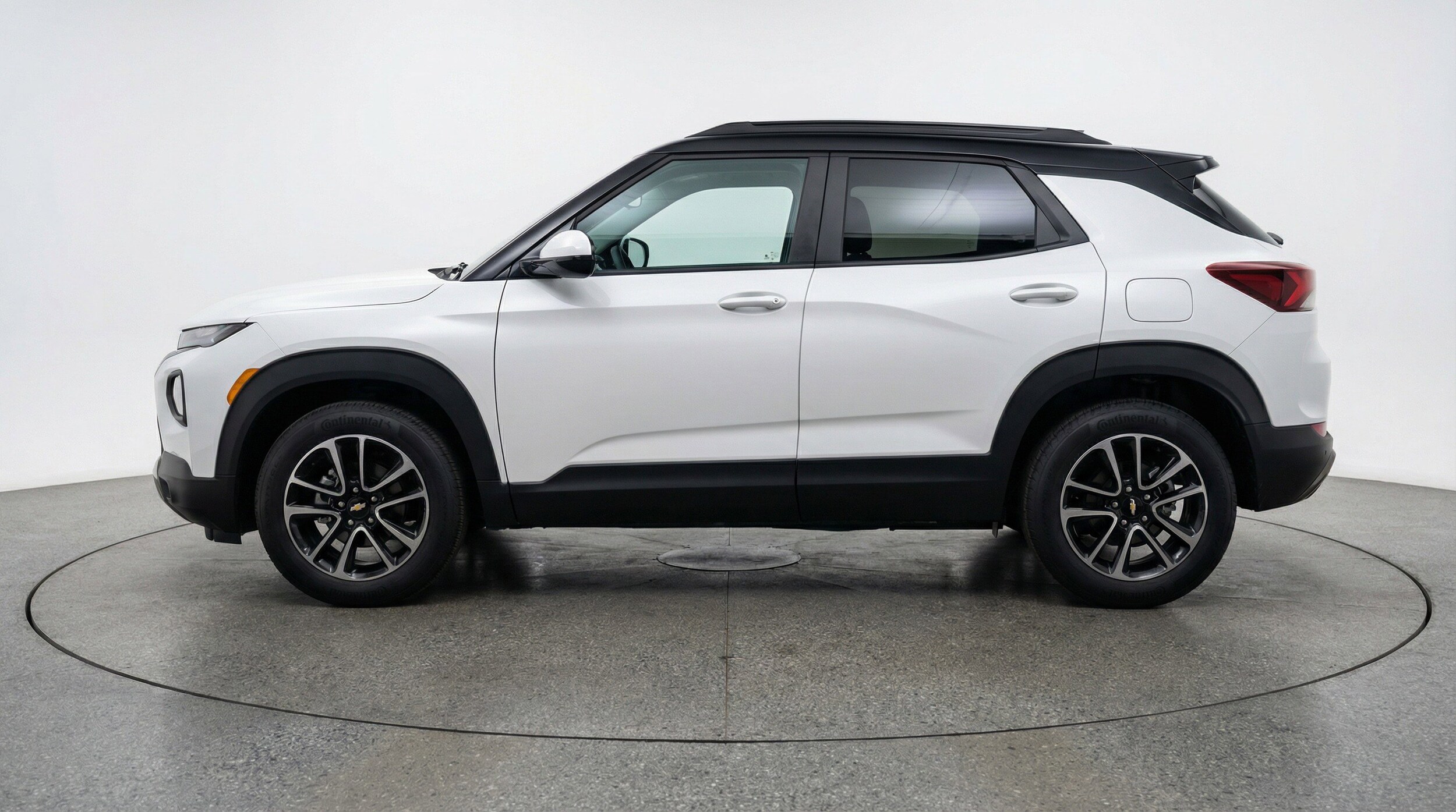 Thumbnail: 2025 Chevrolet TrailBlazer - 5