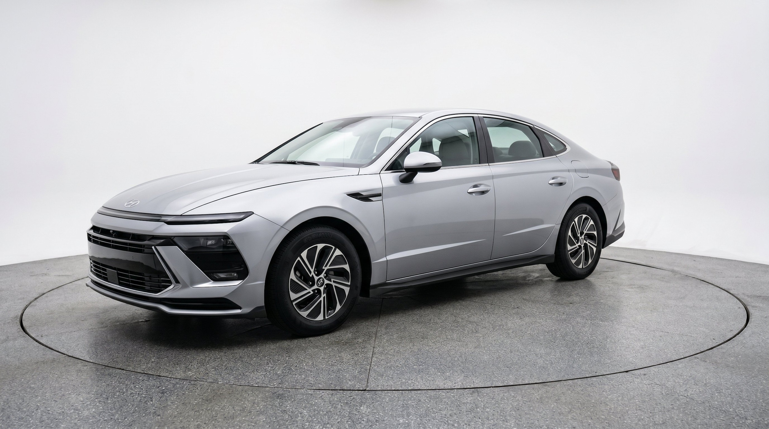 Thumbnail: 2026 Hyundai Sonata - 3