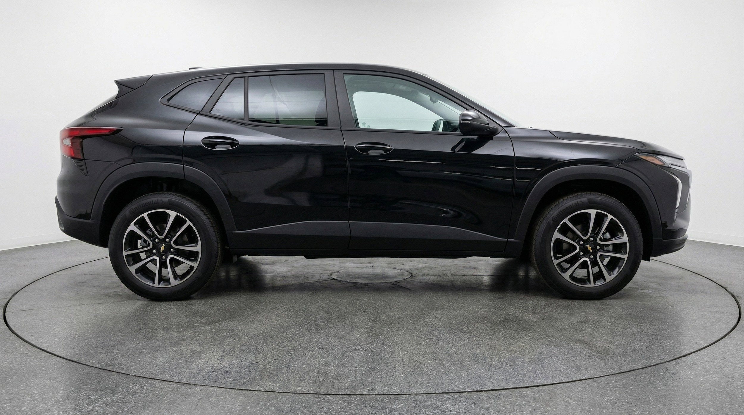 Thumbnail: 2025 Chevrolet TrailBlazer - 11