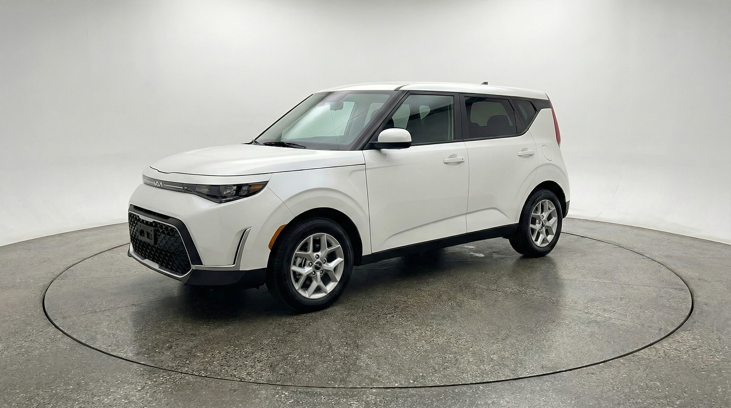 Thumbnail: 2025 Kia Soul - 3