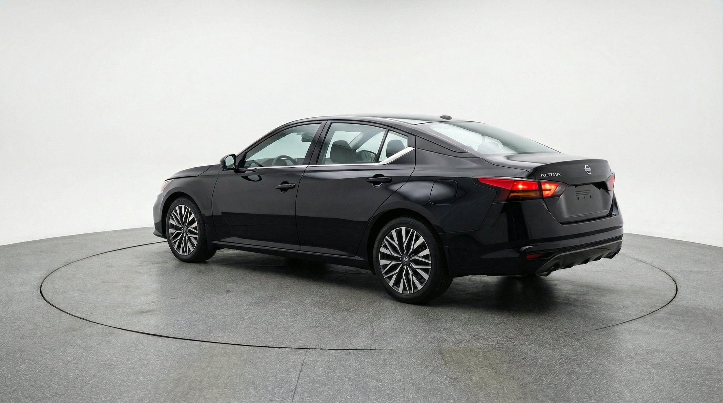 Thumbnail: 2026 Nissan Altima - 6