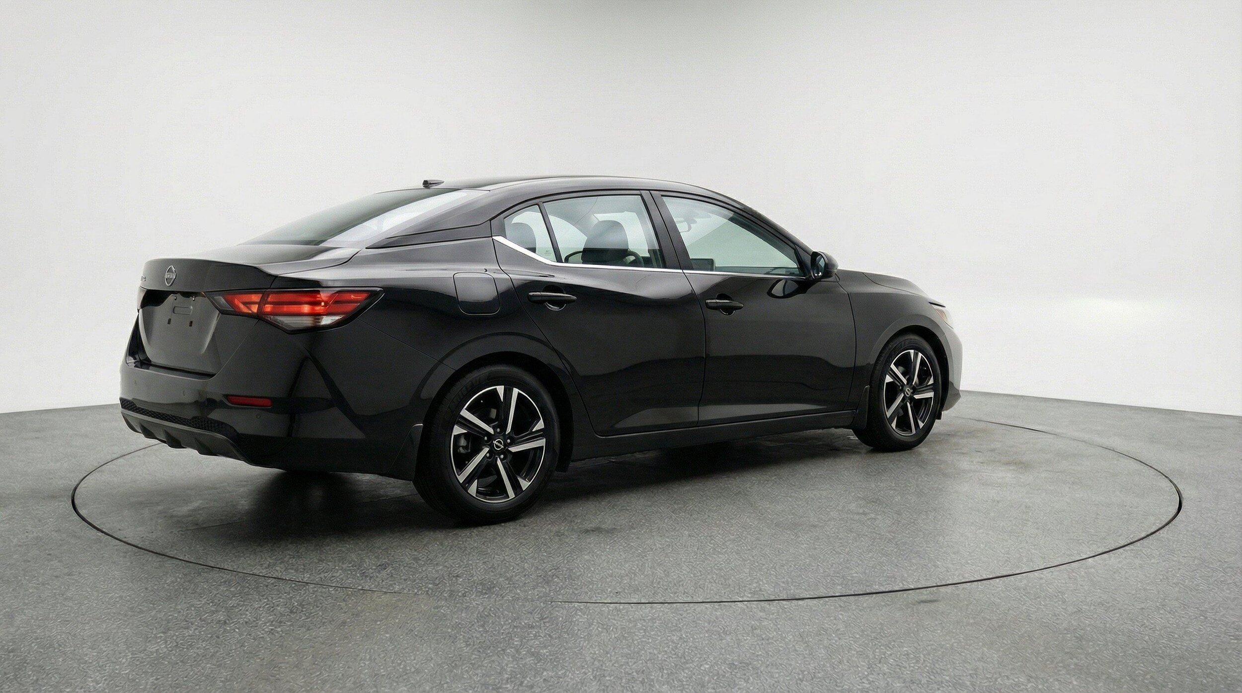 Thumbnail: 2025 Nissan Sentra - 9