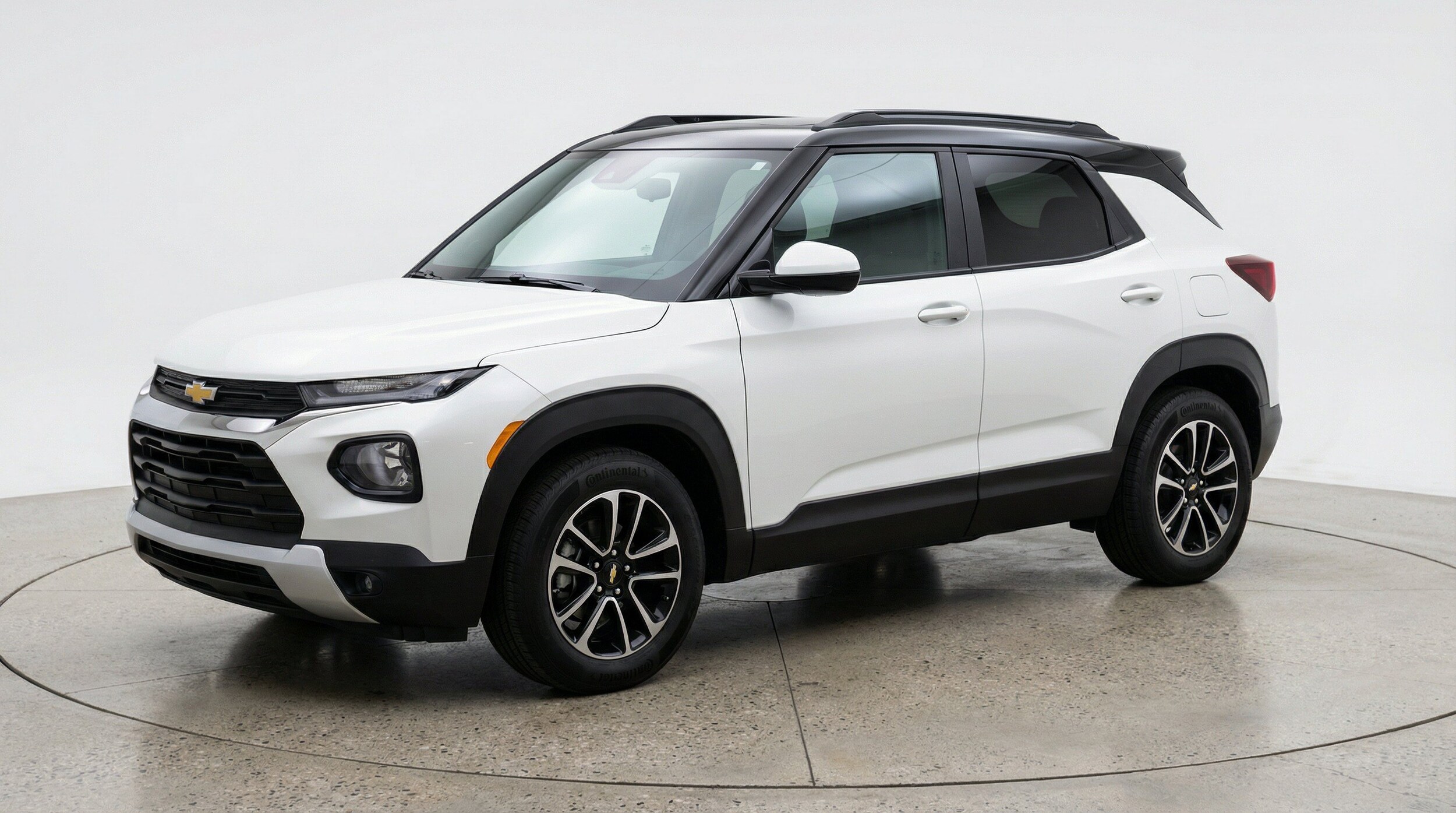 Thumbnail: 2025 Chevrolet TrailBlazer - 3