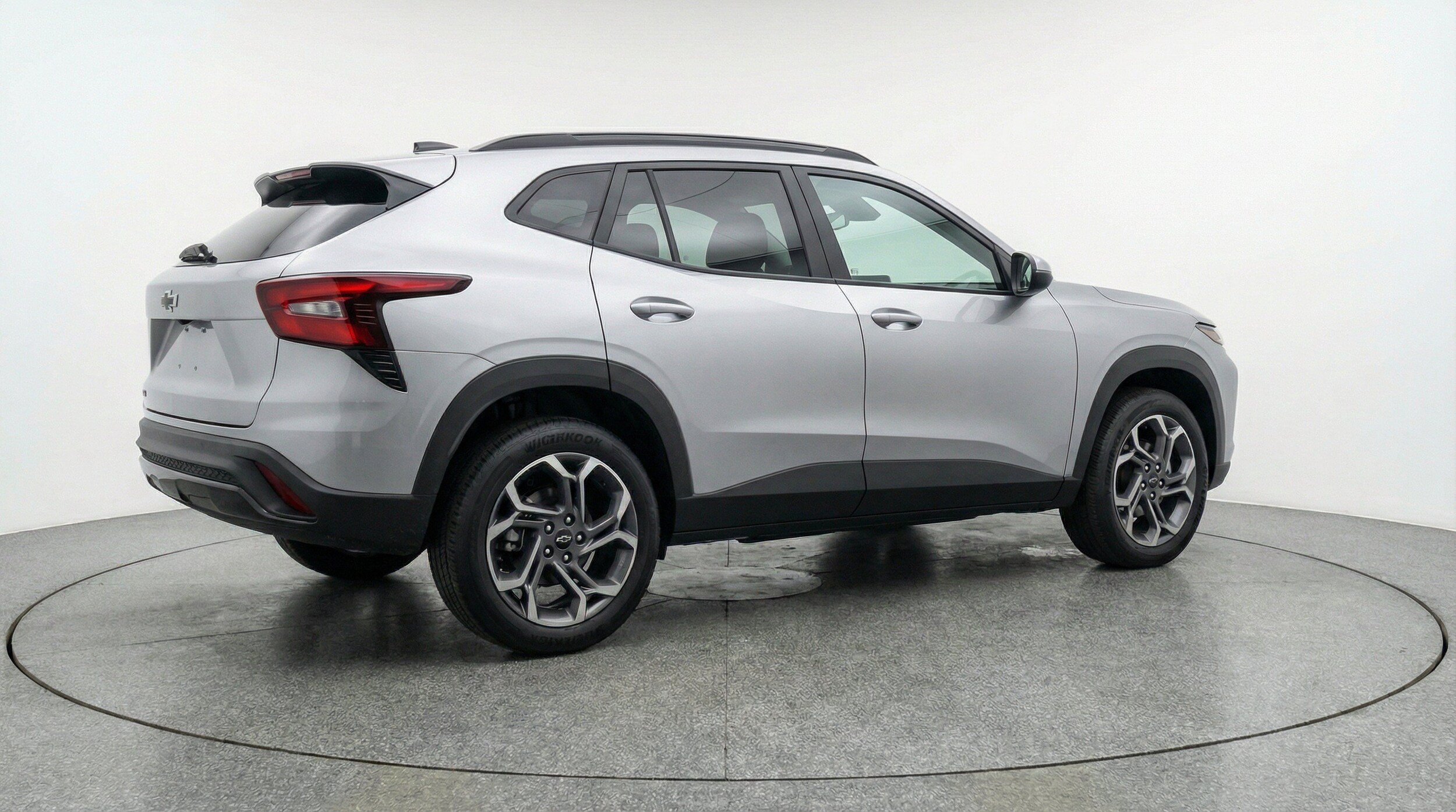 Thumbnail: 2025 Chevrolet Trax - 9