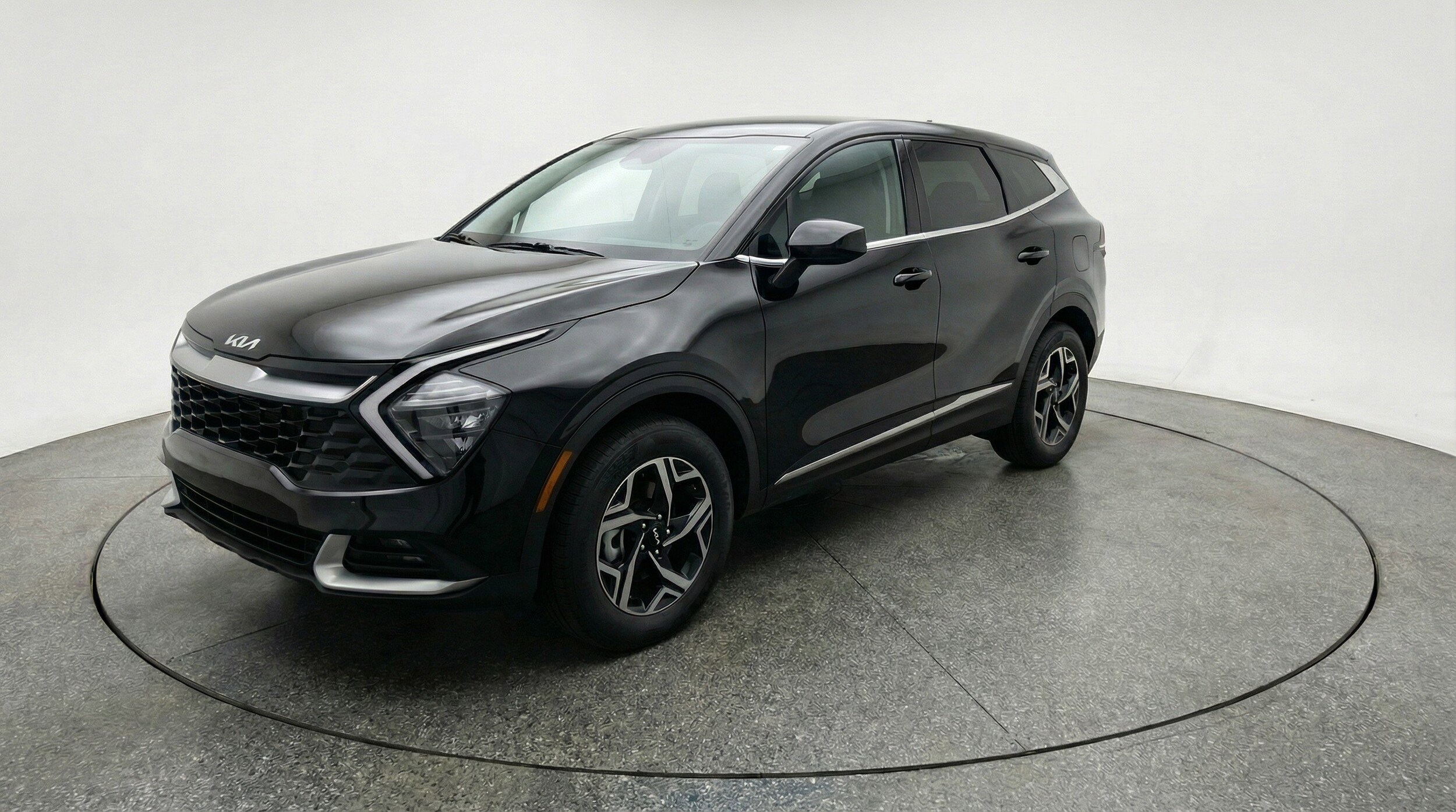 Thumbnail: 2025 Kia Sportage - 3