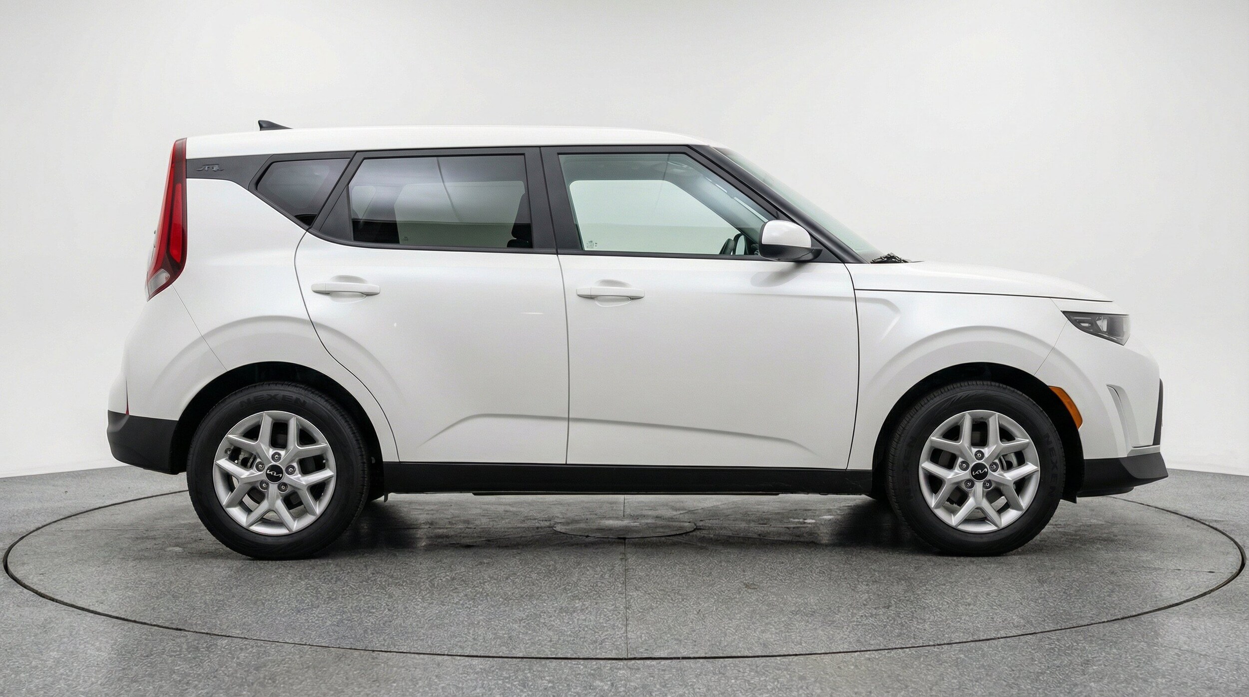Thumbnail: 2025 Kia Soul - 11