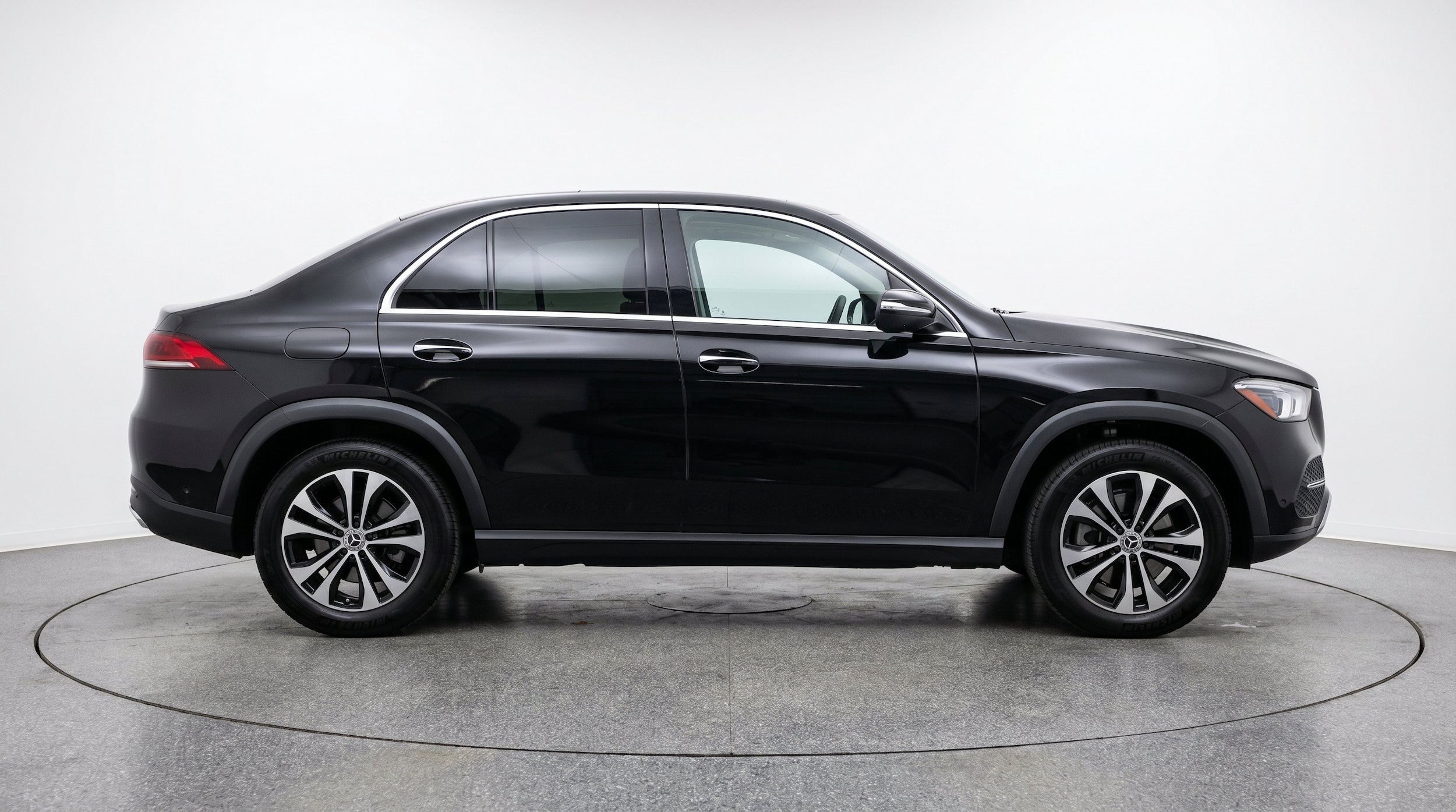 Thumbnail: 2026 Mercedes-Benz GLE - 11