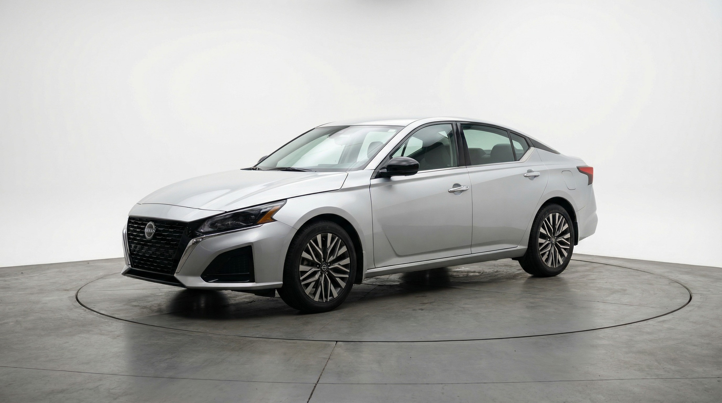 Thumbnail: 2025 Nissan Altima - 3