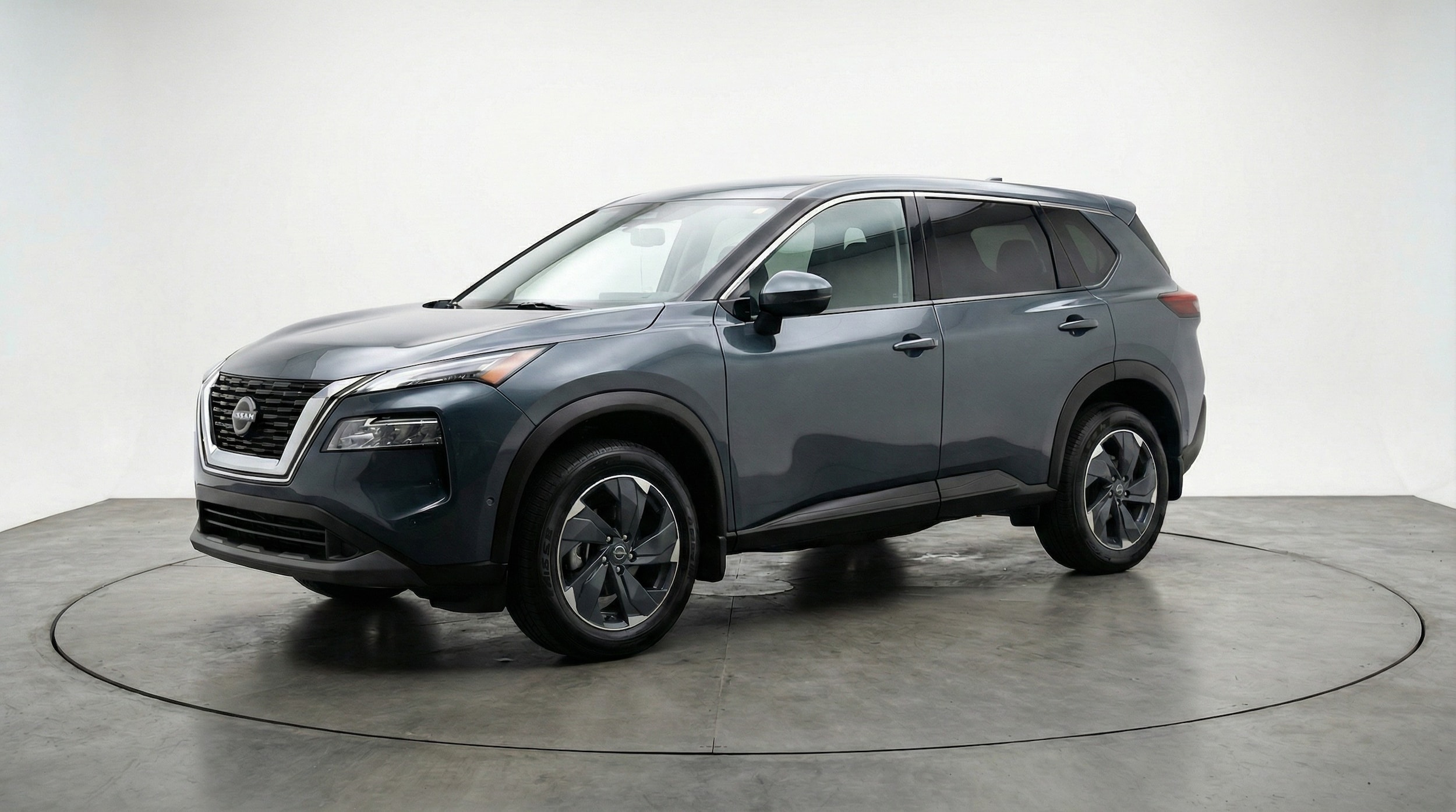 Thumbnail: 2025 Nissan Rogue - 3