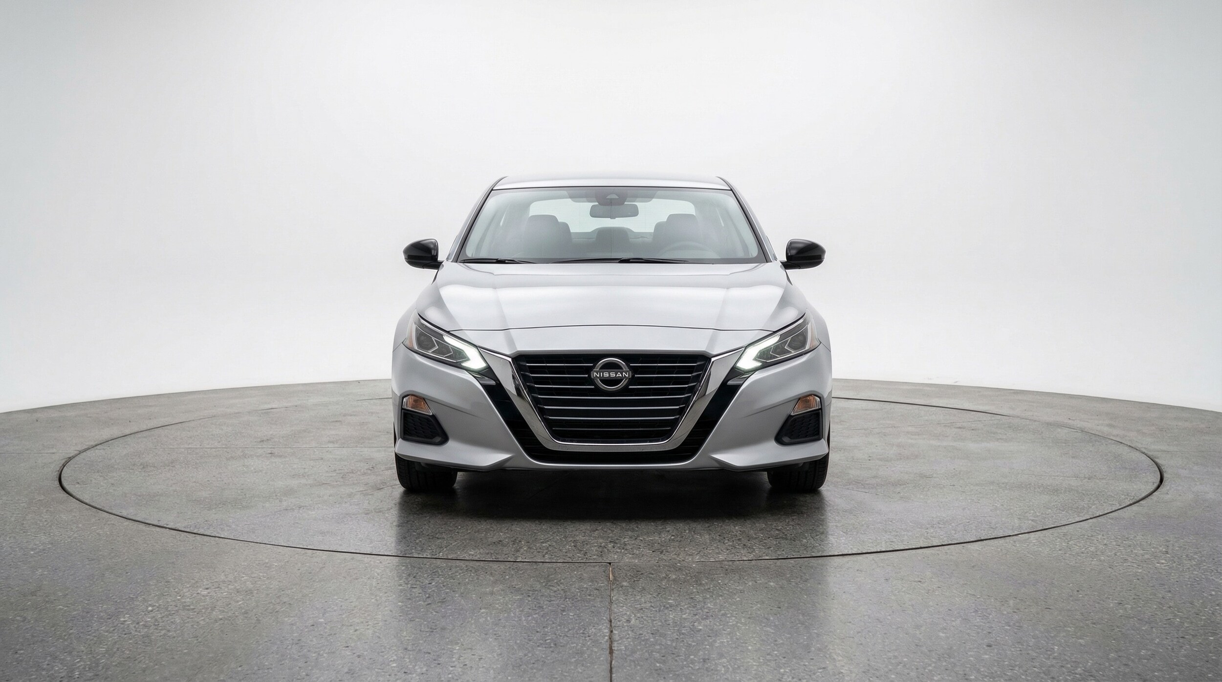 Thumbnail: 2025 Nissan Altima - 2