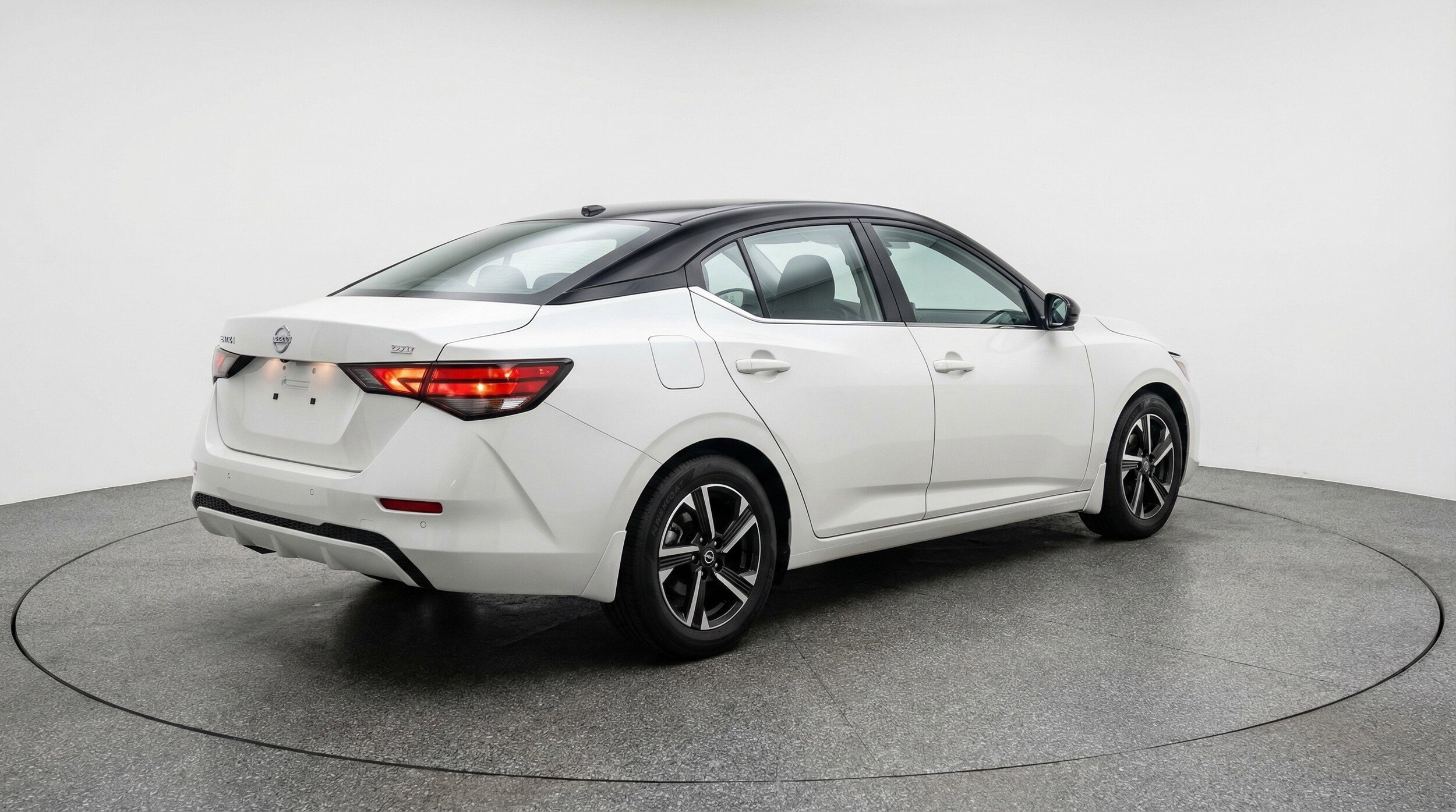 Thumbnail: 2025 Nissan Sentra - 9