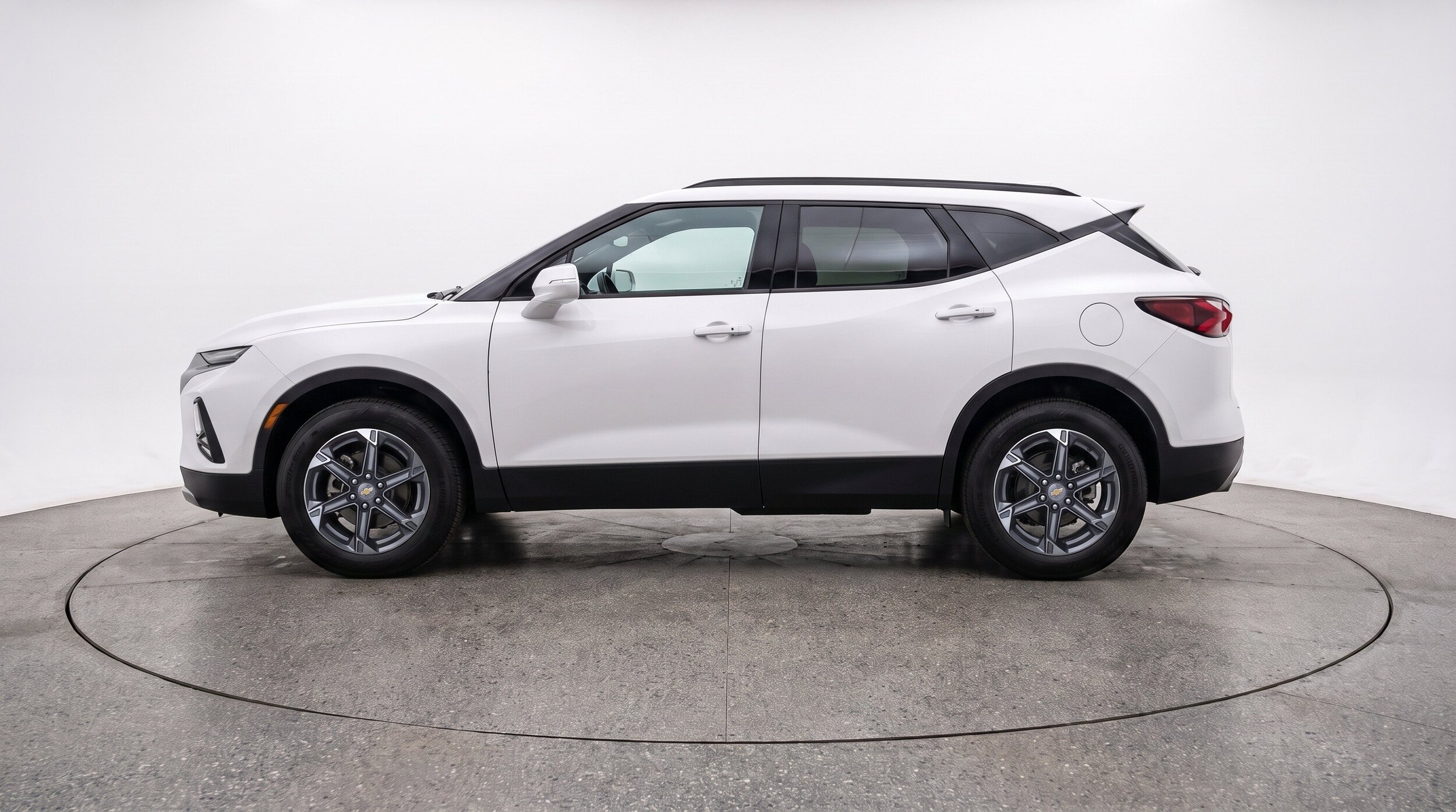 Thumbnail: 2026 Chevrolet Blazer - 5
