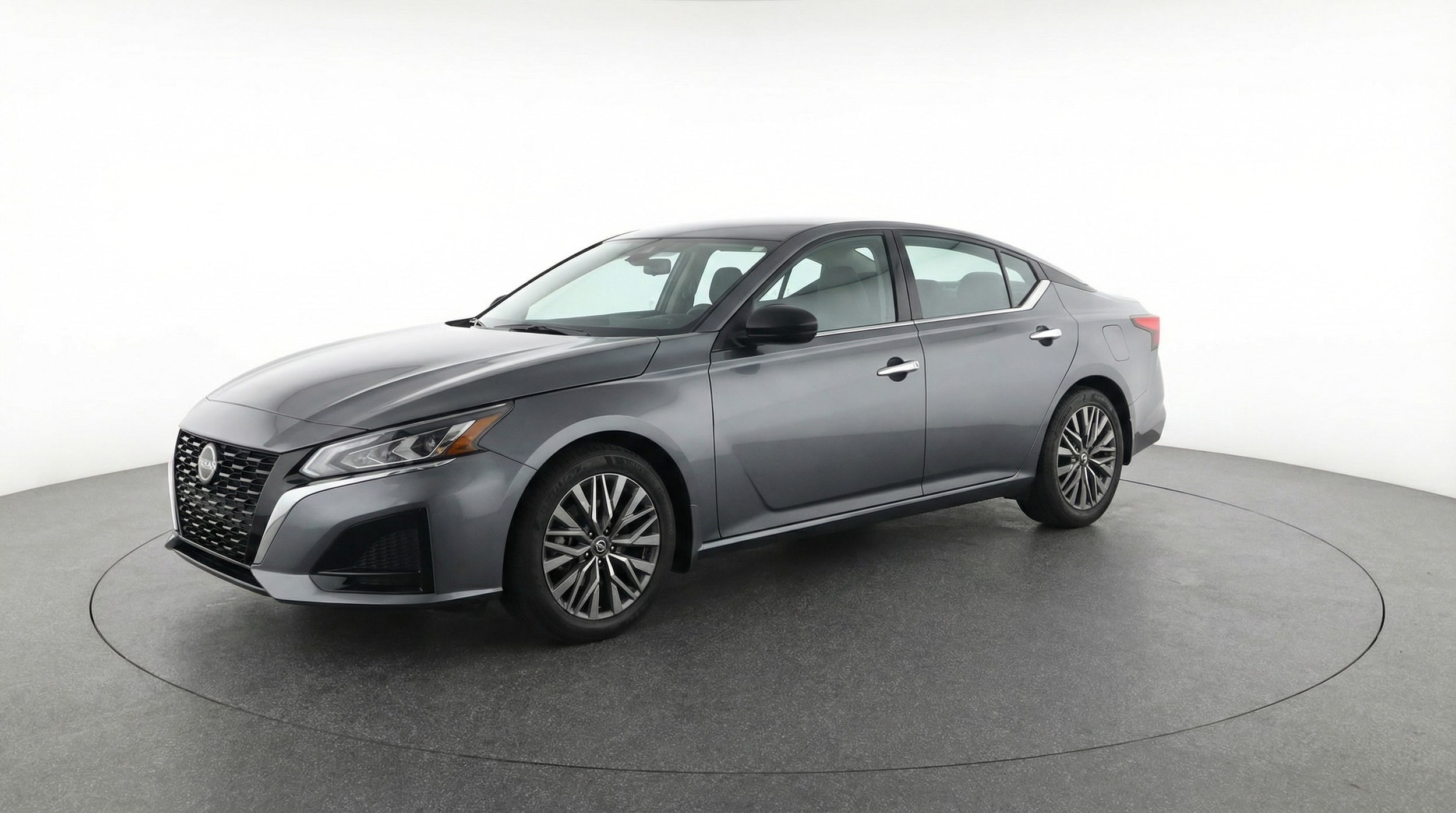 Thumbnail: 2025 Nissan Altima - 3